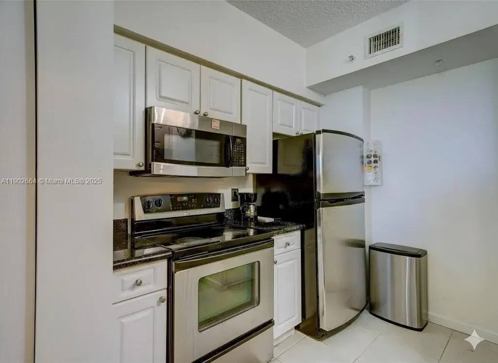 17100 N Bay Rd # 1415, Sunny Isles Beach FL 33160