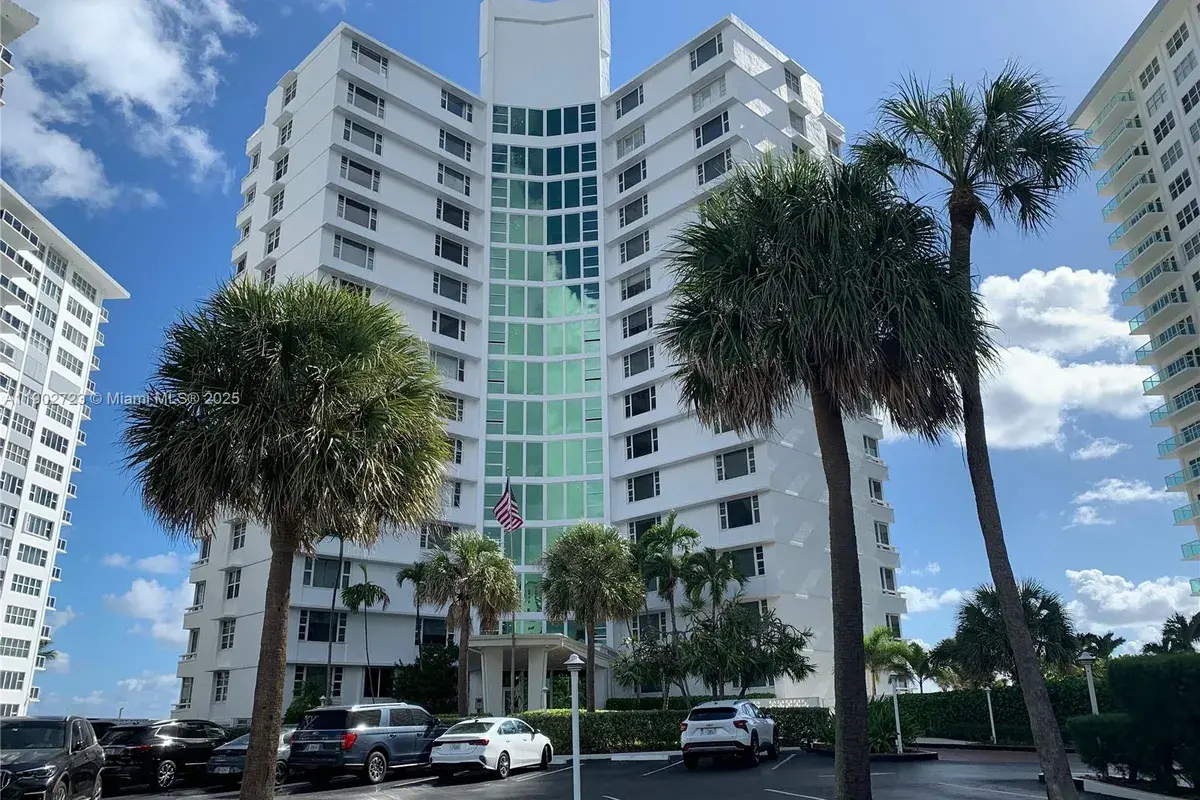 3600 Galt Ocean Dr # 9C, Fort Lauderdale FL 33308