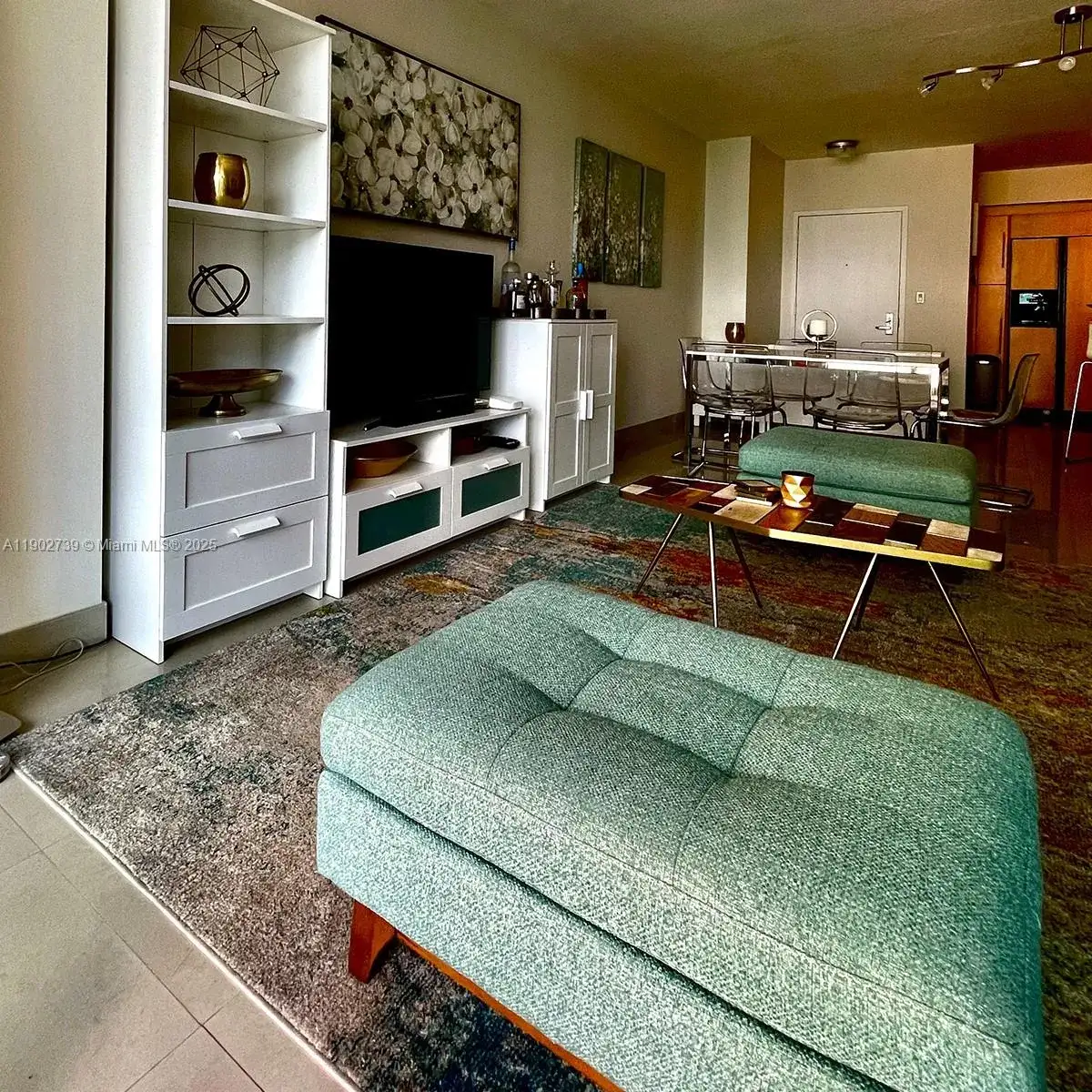335 S Biscayne Blvd # 2200, Miami FL 33131 photo 3