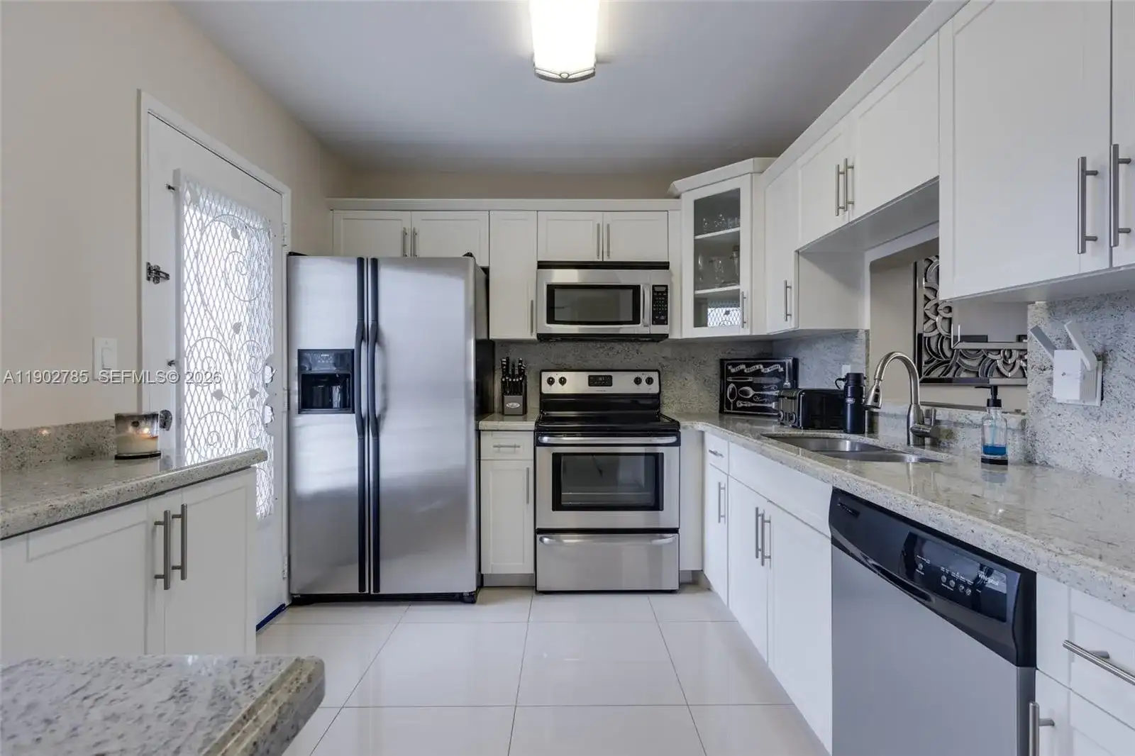 420 NE 12th Ave # 208, Hallandale Beach FL 33009 photo 3