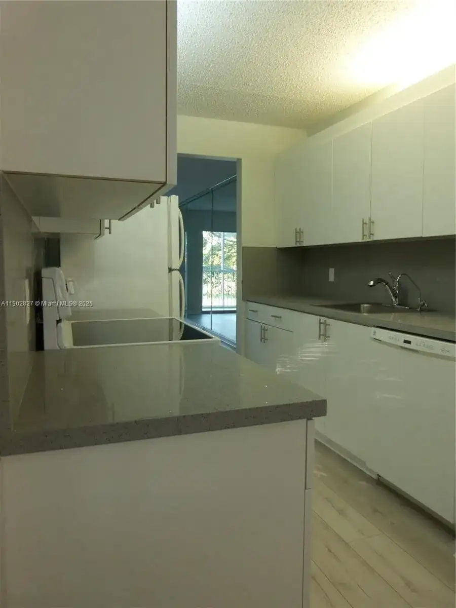 1151 SW 128th Ter # 312D, Pembroke Pines FL 33027 photo 5
