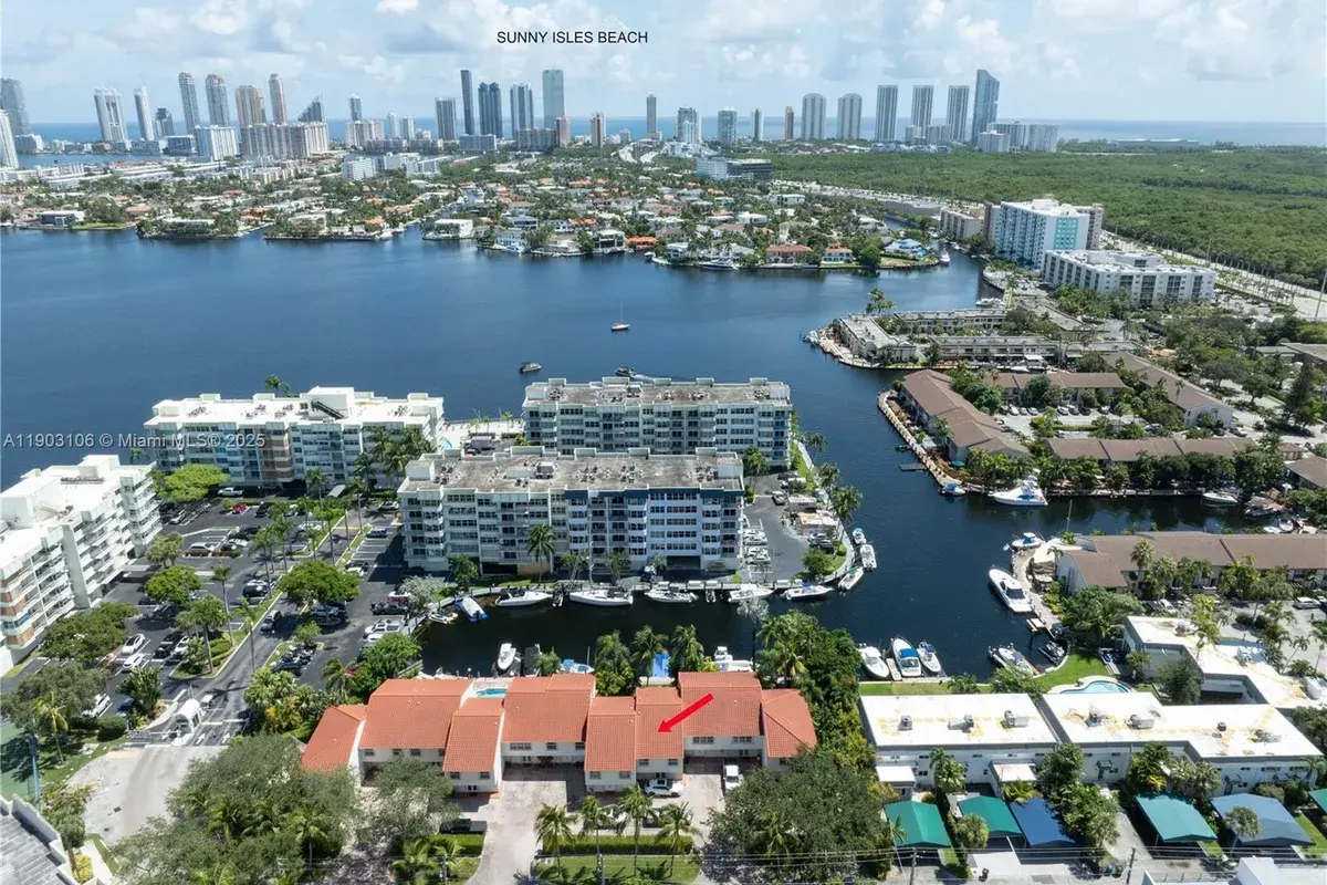 16523 NE 26th Ave # 1B, North Miami Beach FL 33160