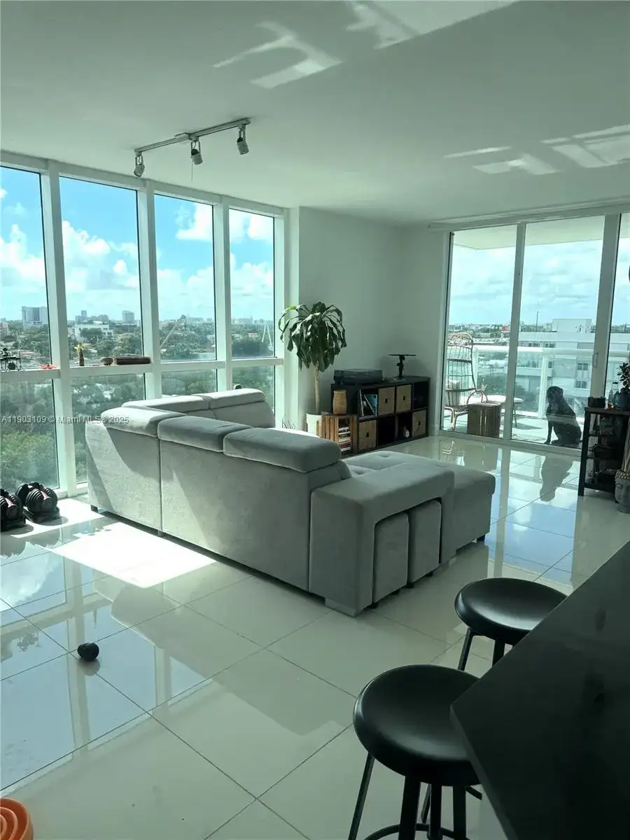 1871 NW S River Dr # 903, Miami FL 33125 photo 2