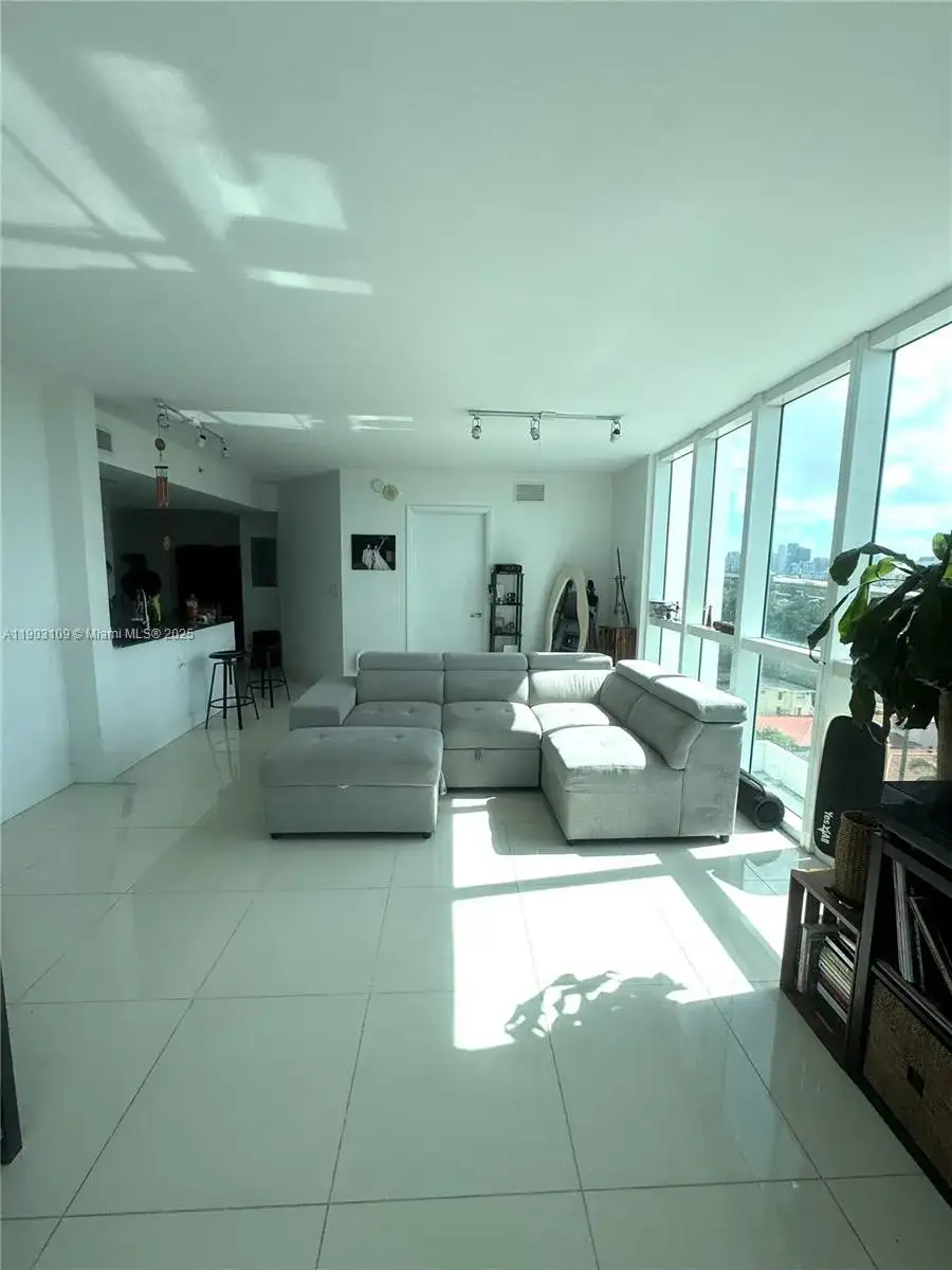 1871 NW S River Dr # 903, Miami FL 33125 photo 3