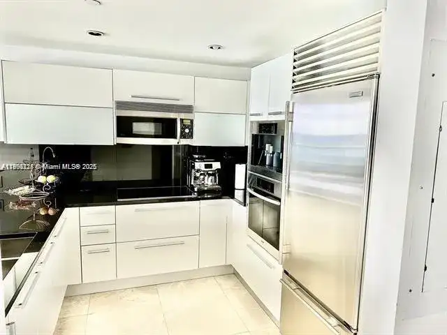 17121 Collins Ave # 1403, Sunny Isles Beach FL 33160 photo 4