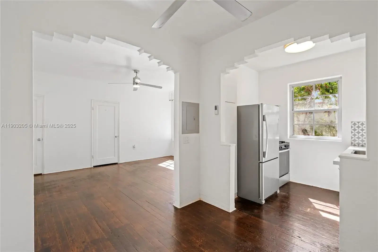 1 bath Residential for sale at 1611 Euclid Ave # 10, Miami Beach FL 33139