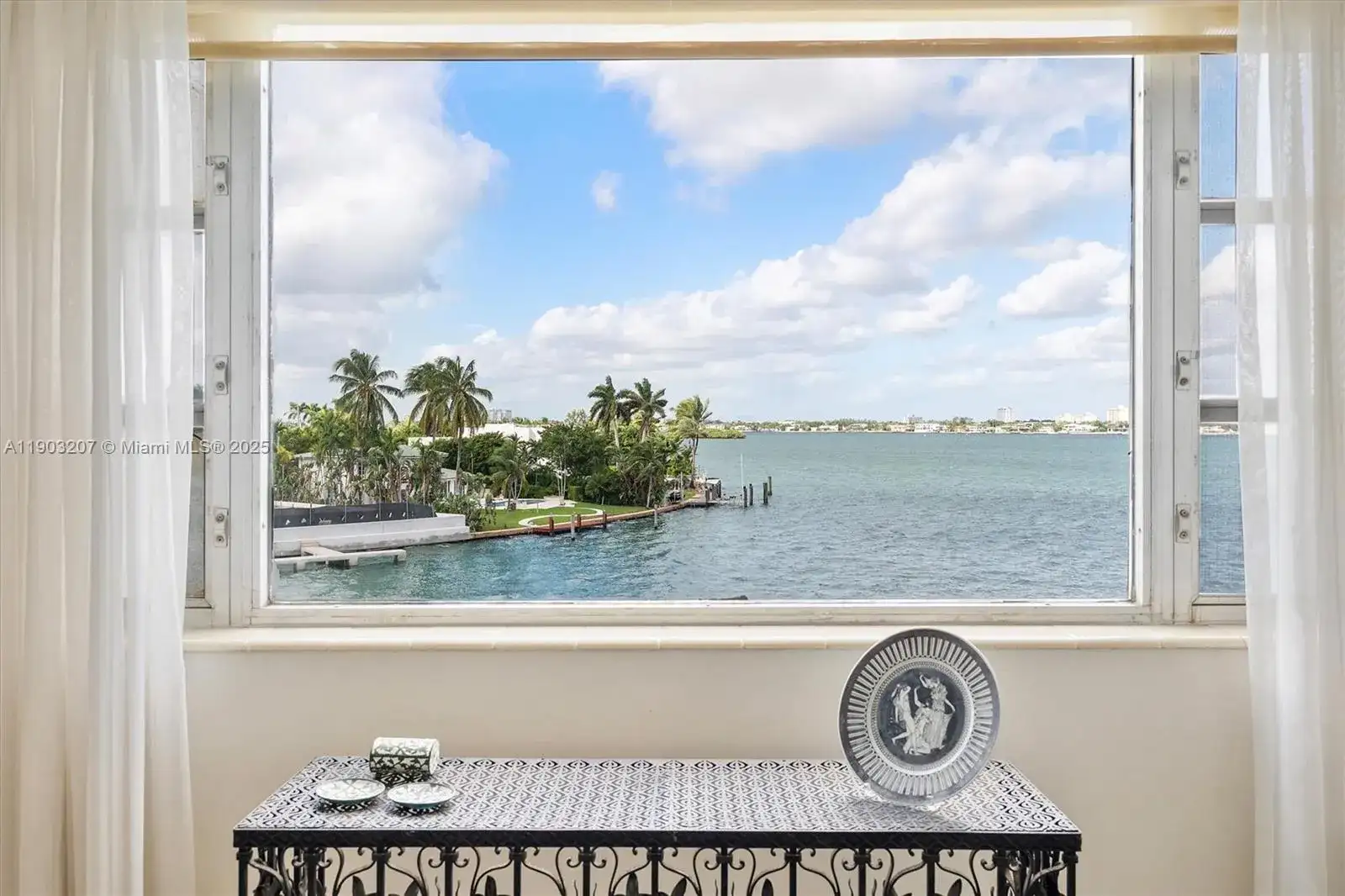 10300 W Bay Harbor Dr # 4D, Bay Harbor Islands FL 33154 photo 2