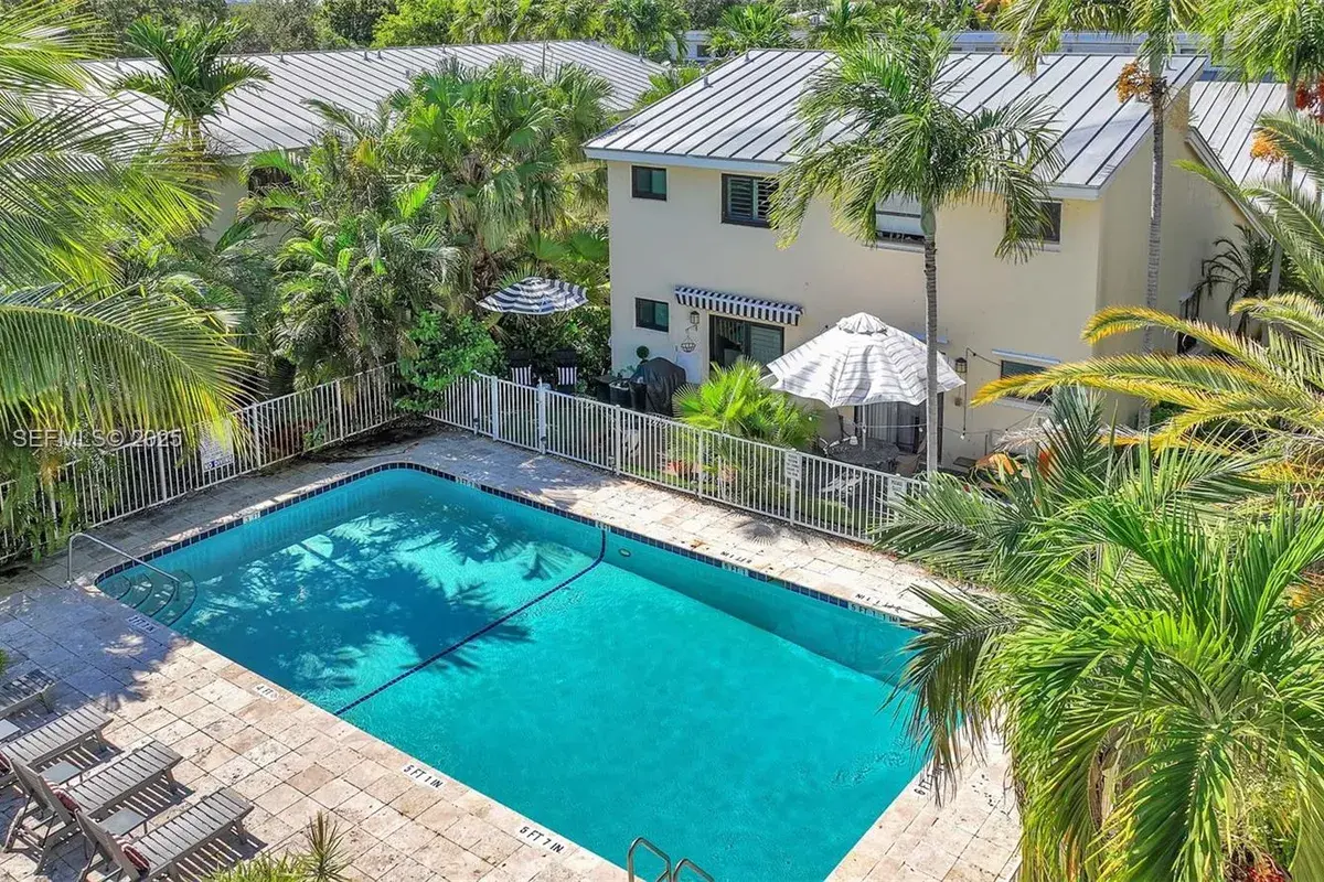 1455 Holly Heights Dr # 17, Fort Lauderdale FL 33304