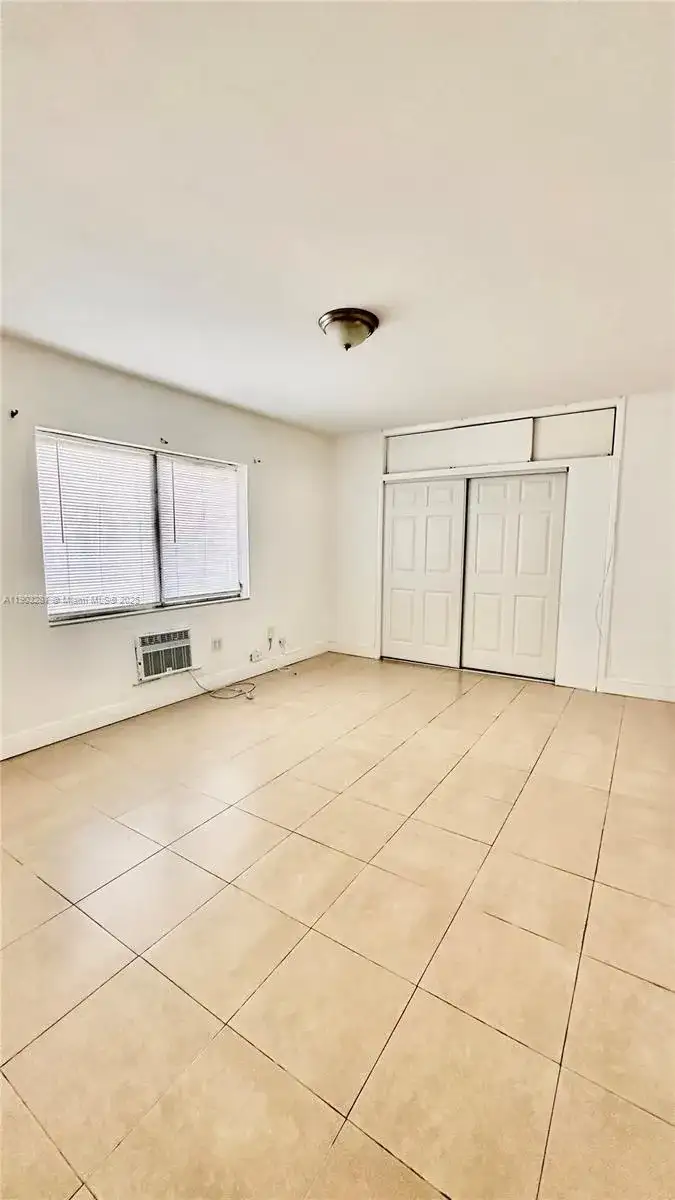 1955 Normandy Dr # 2, Miami Beach FL 33141 photo 4