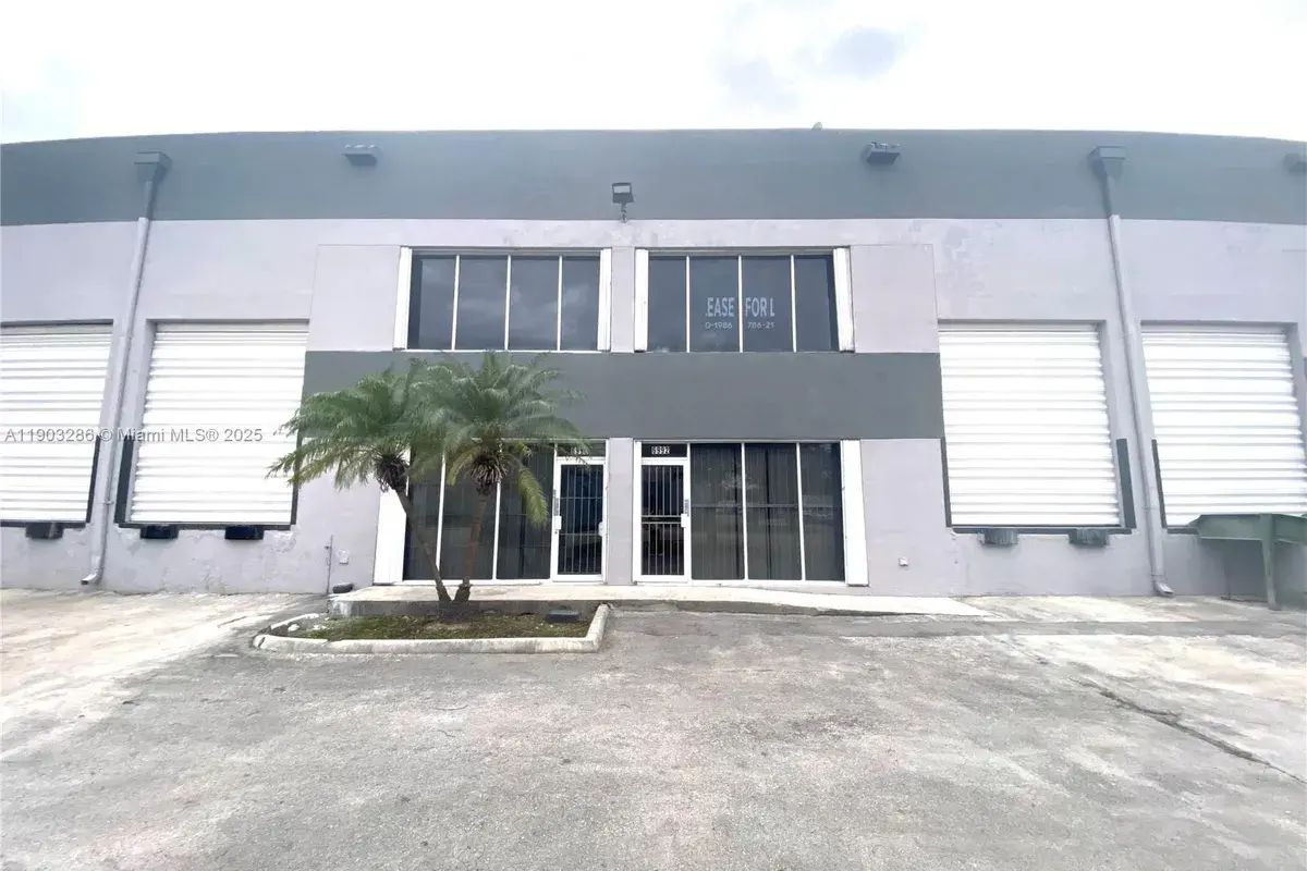 8202 NW 70th St # 6994, Medley FL 33195