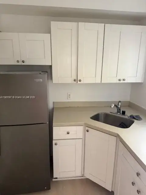 1 bath Residential for sale at 1027 Euclid Ave # 5, Miami Beach FL 33139