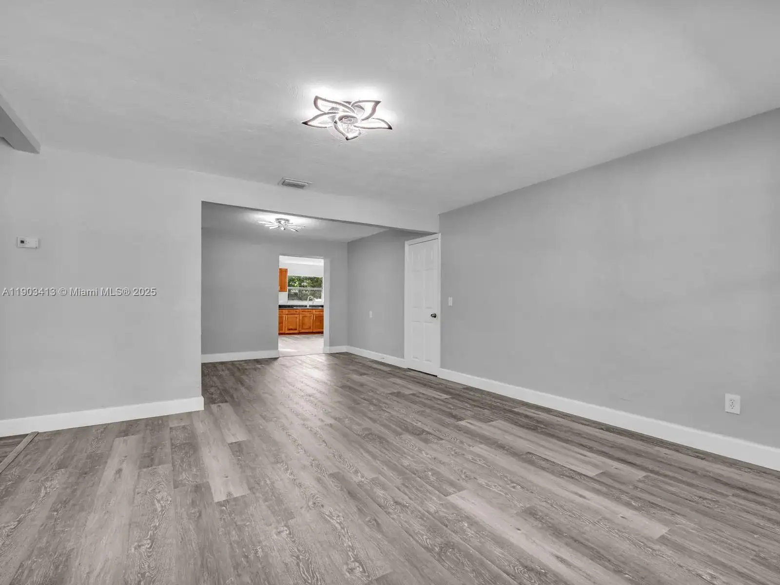 6238 SW 24th St, Miramar FL 33023 photo 5