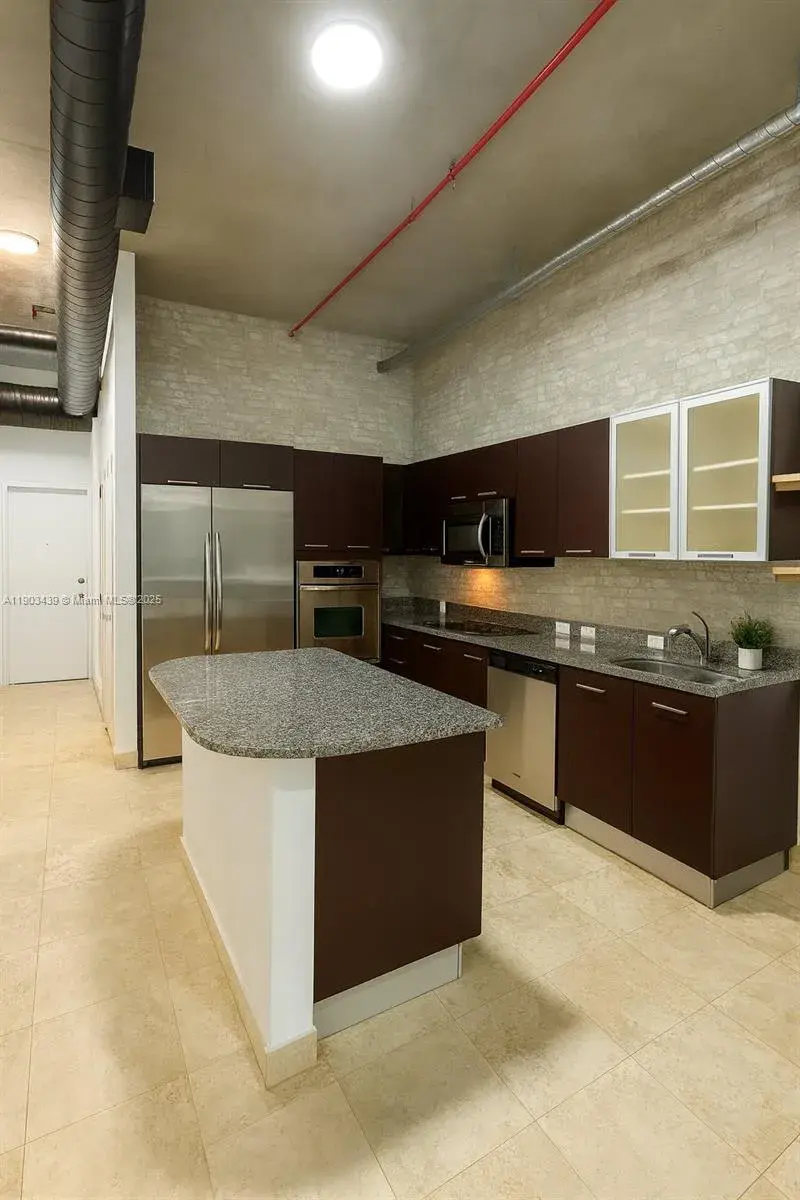 3029 NE 188th St # 324, Aventura FL 33180