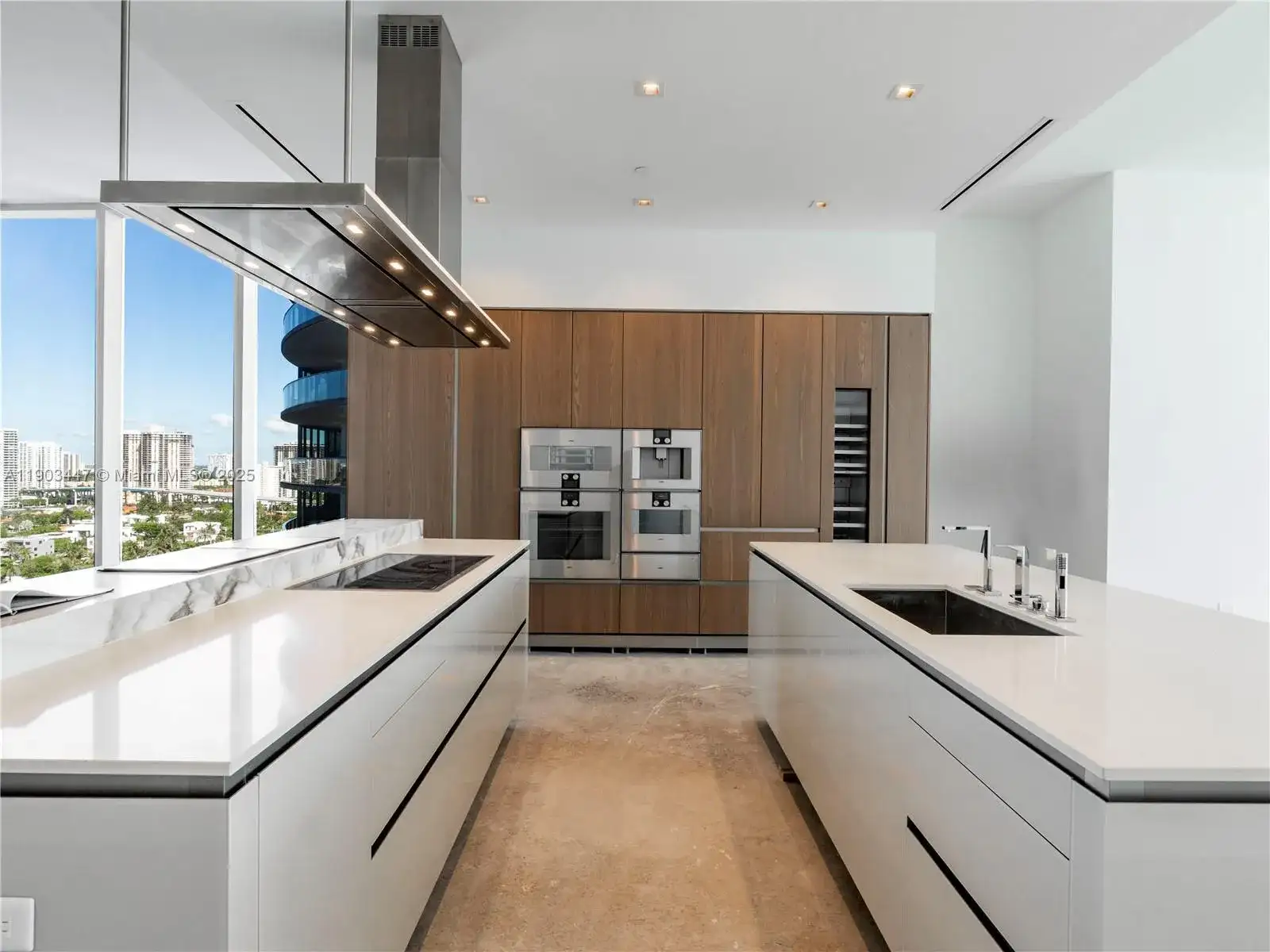 18501 Collins Av # 1501, Sunny Isles Beach FL 33160 photo 3