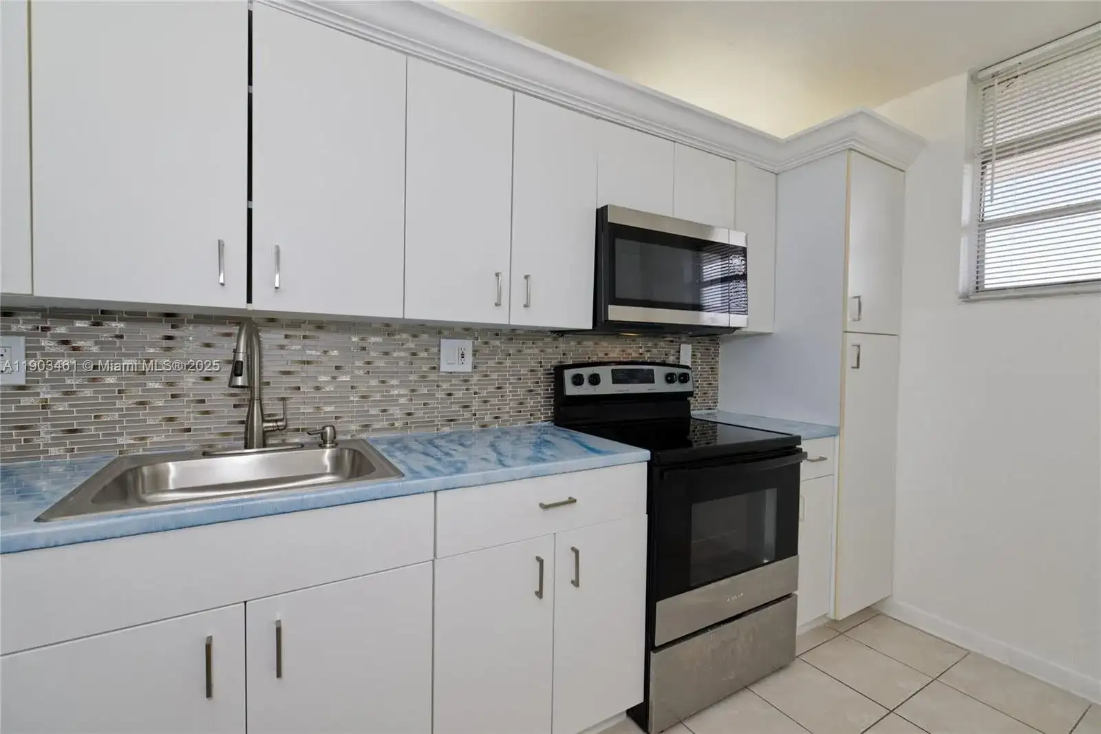2903 N Miami Beach Blvd # 806, North Miami Beach FL 33160 photo 5