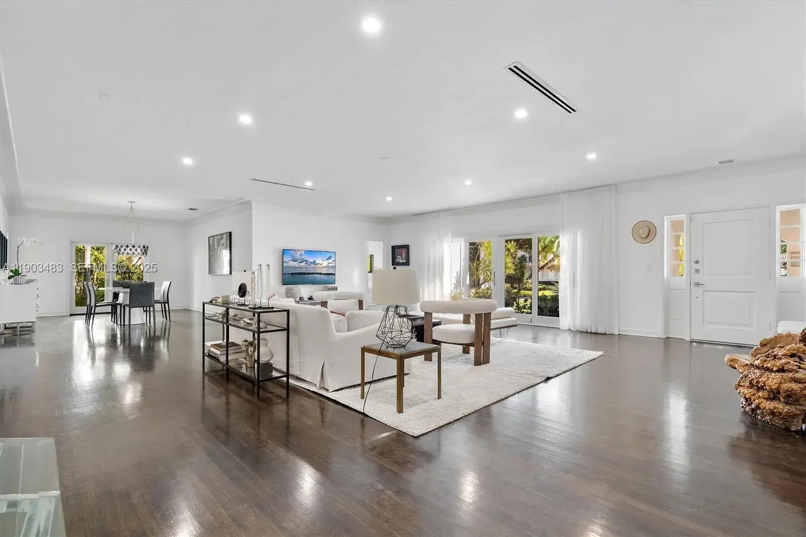 641 Island Rd, Miami FL 33137