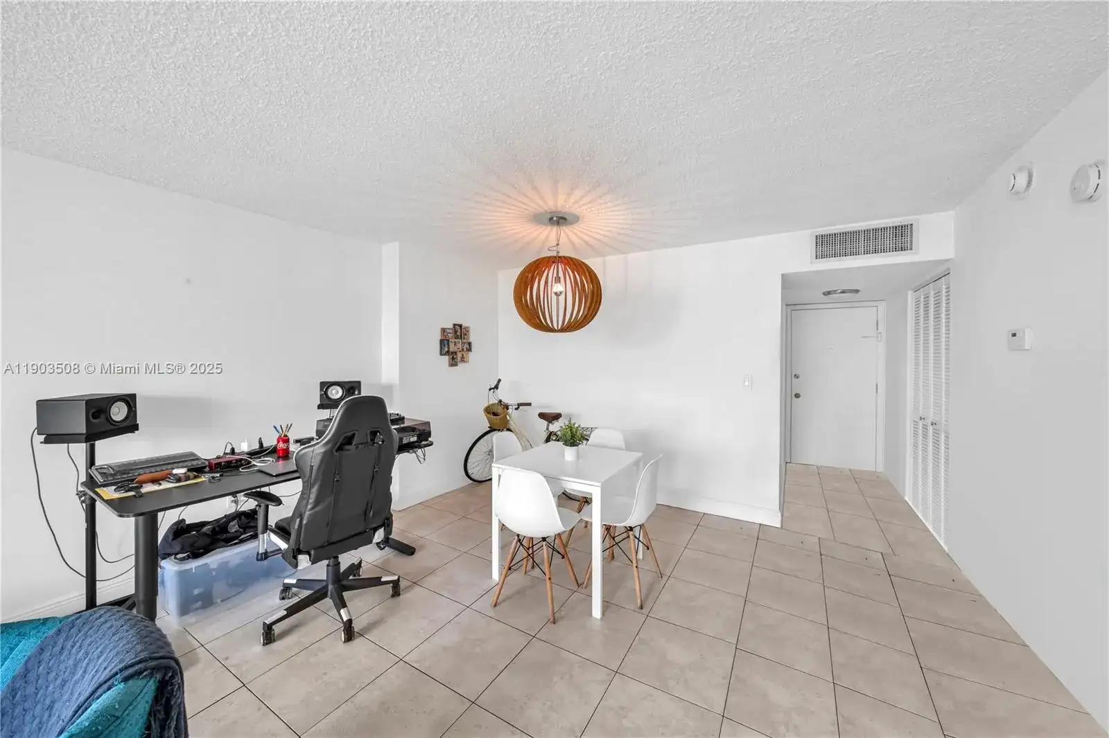 2016 Bay Dr # 505, Miami Beach FL 33141 photo 5
