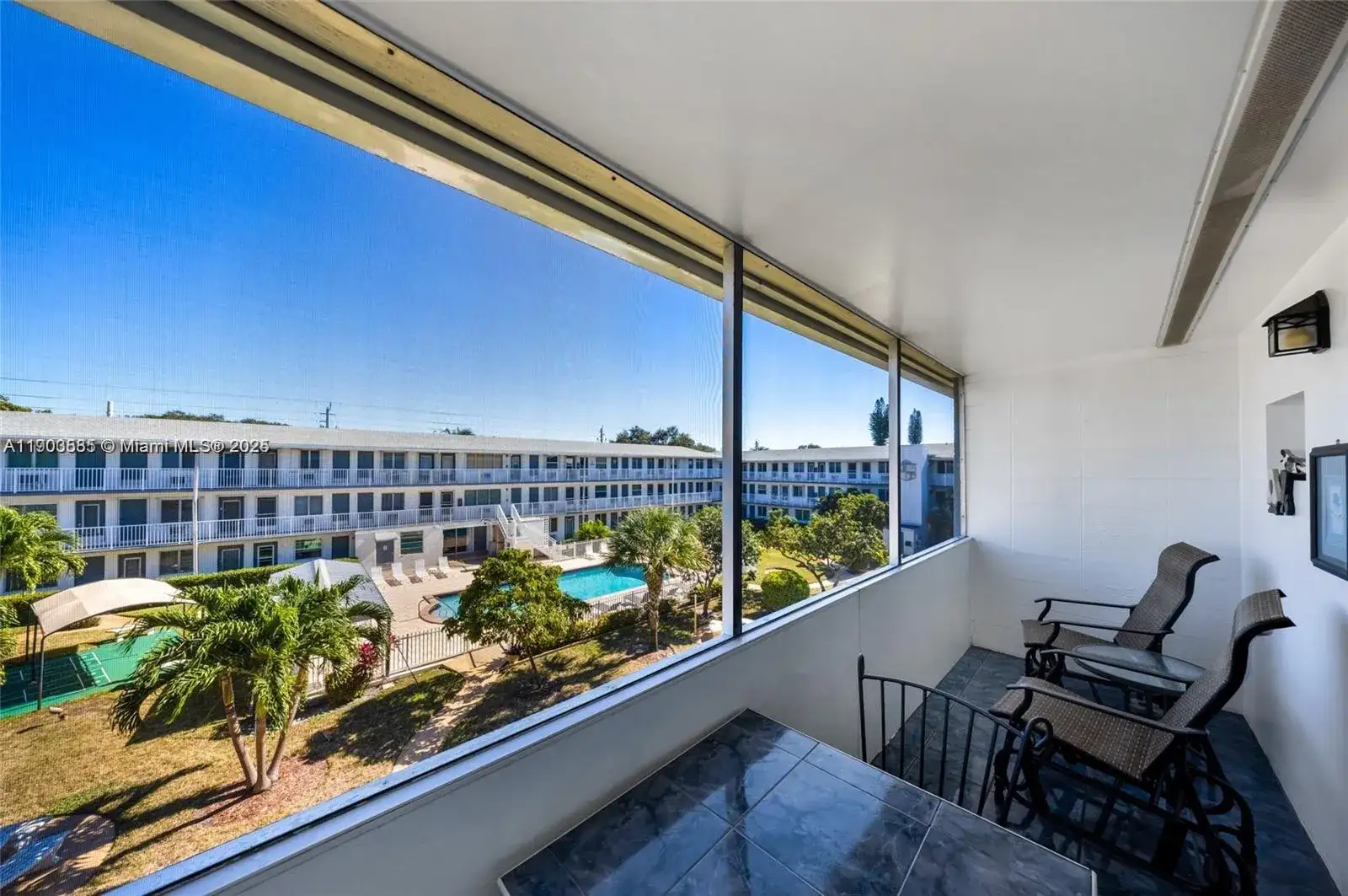 15610 NE 6th Ave # 33D, Miami FL 33162 photo 2