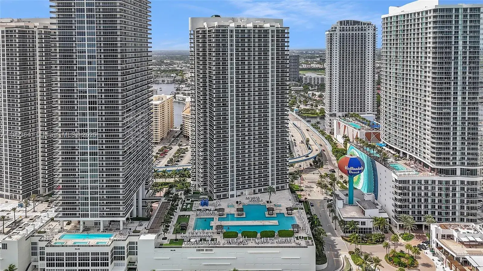 1800 S Ocean Dr # 2207, Hallandale Beach FL 33009