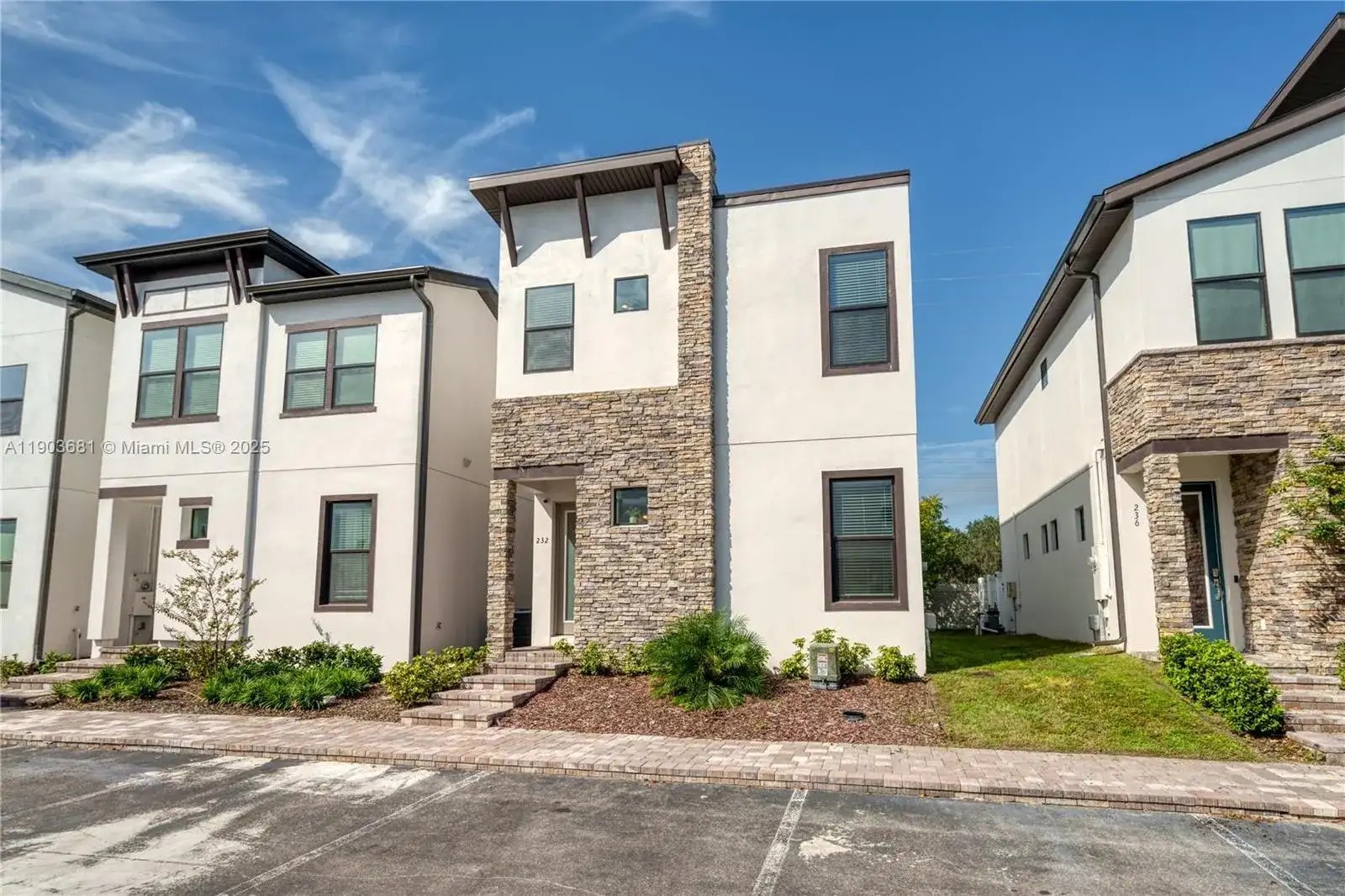 232 Villa Domani, Davenport FL 33896 photo 3