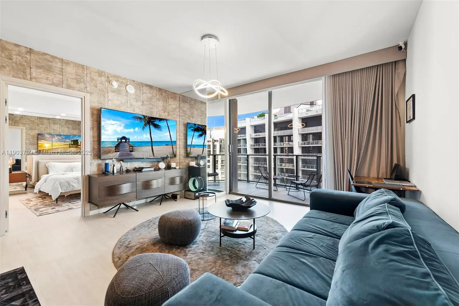 1000 Brickell Plz # 4705, Miami FL 33131