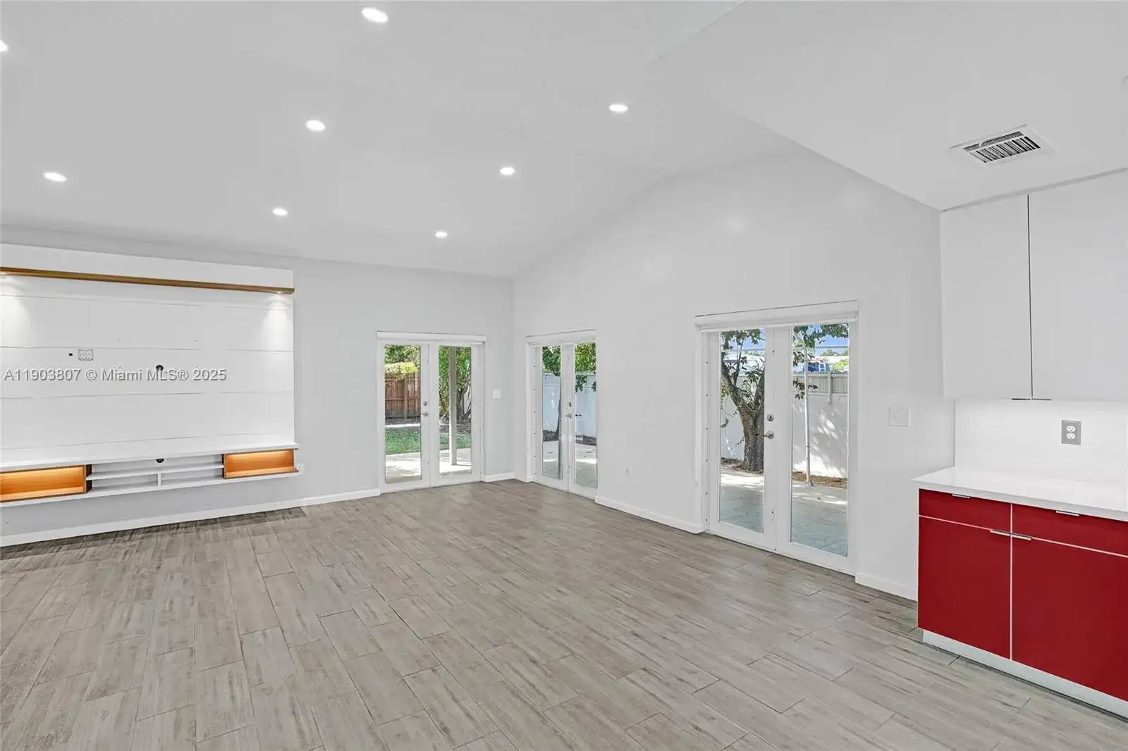 11482 SW 181st St, Miami FL 33157 photo 5