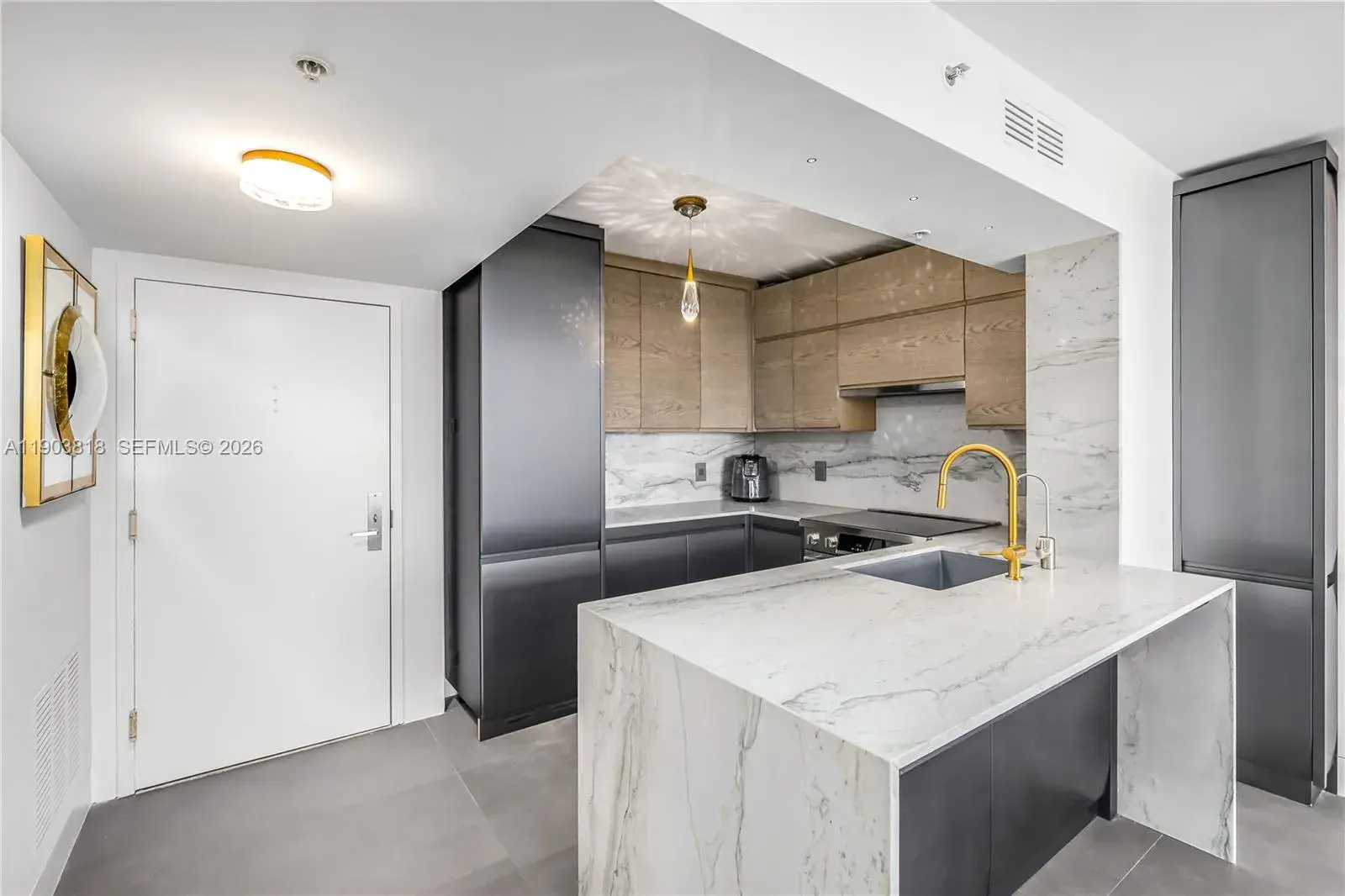 1800 Sunset Harbour Dr # 2105, Miami Beach FL 33139
