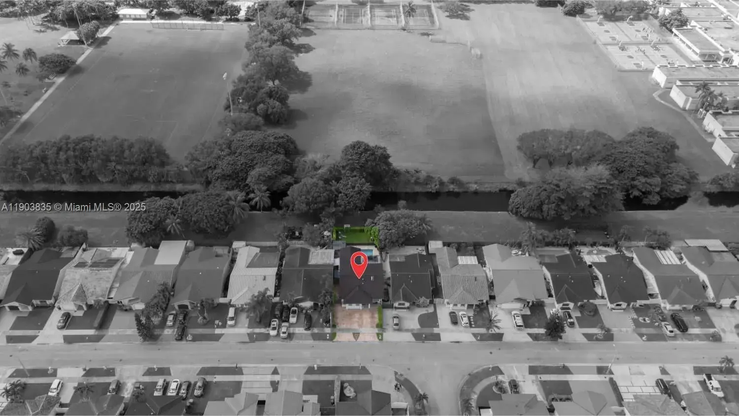 15076 SW 63rd Ter, Miami FL 33193