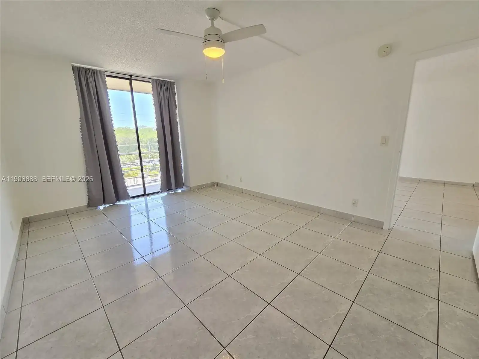 2821 N Miami Beach Blvd # 5O, North Miami Beach FL 33160 photo 2