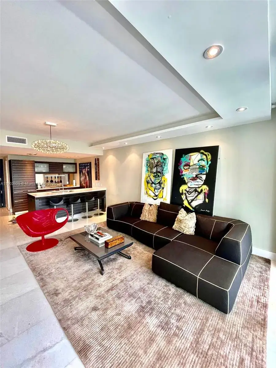 200 BISCAYNE BOULEVARD WAY # 4310, Miami FL 33131