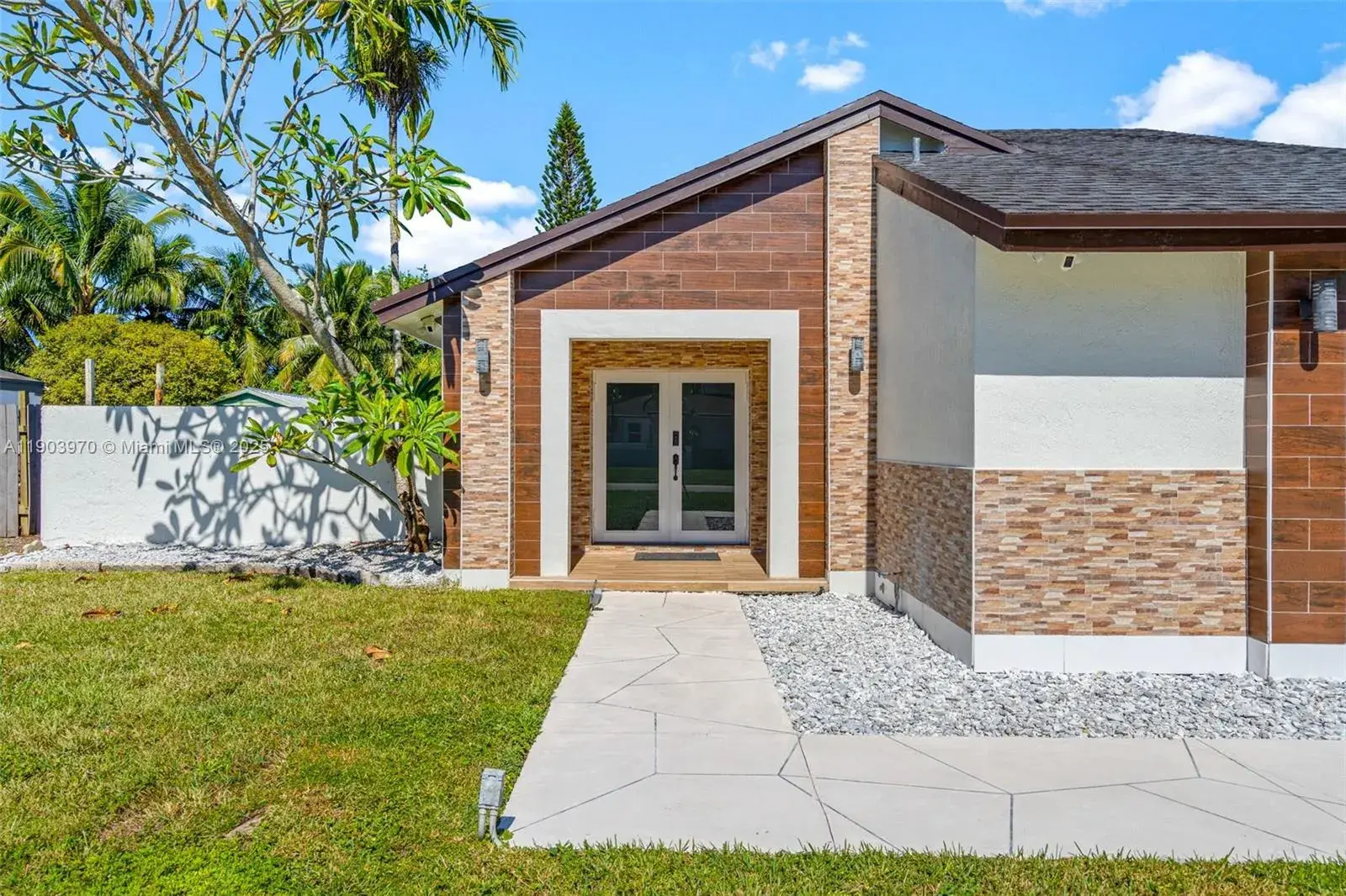 15281 SW 153rd St, Miami FL 33187