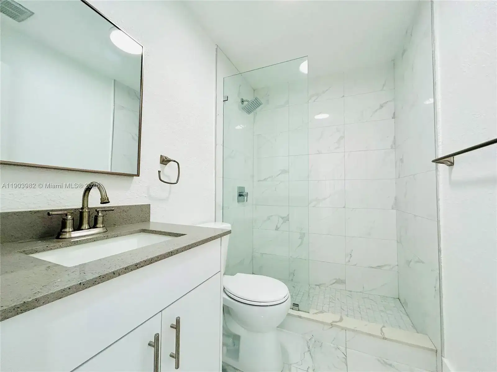3639 W 11th Ave # 10, Hialeah FL 33012 photo 5