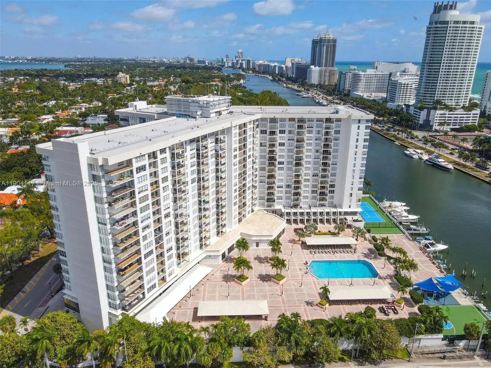 4101 Pine Tree Dr, Miami Beach FL 33140