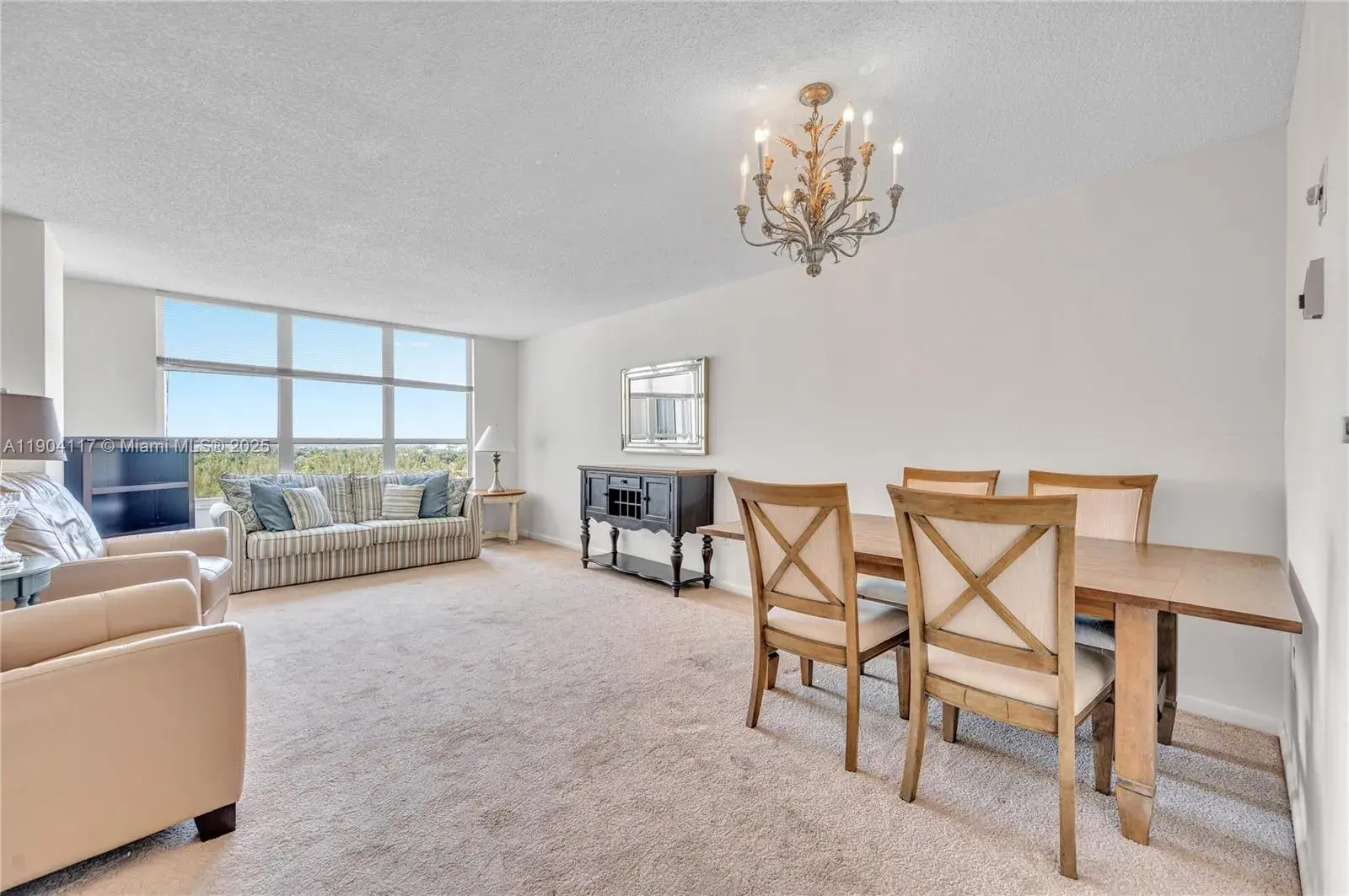 4101 Pine Tree Dr, Miami Beach FL 33140