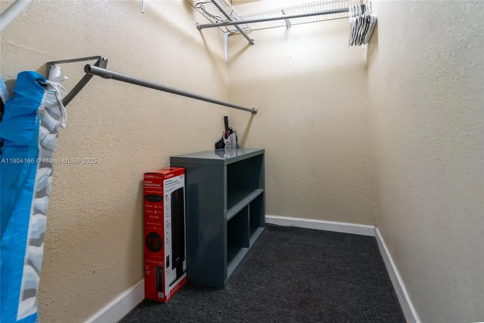 947 NE 149th St, Miami FL 33161 photo 5