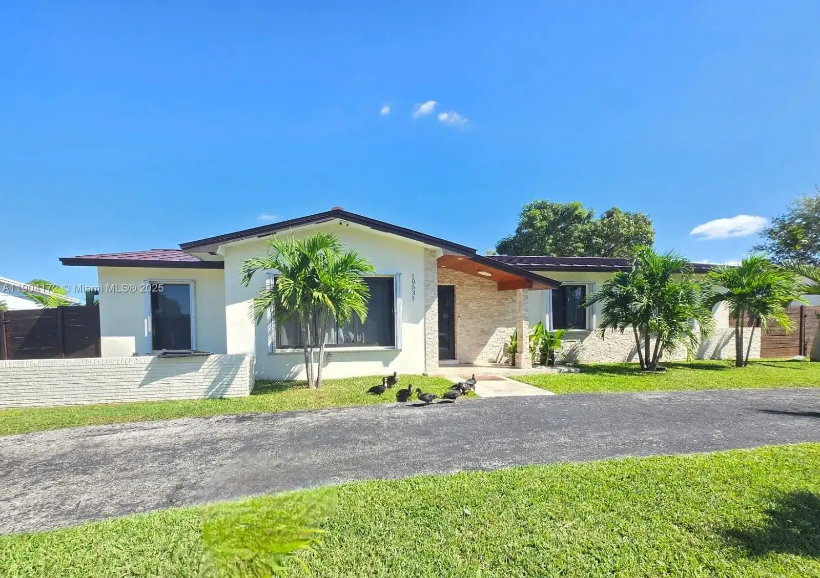 10531 SW 124th Ave, Miami FL 33186 photo 2