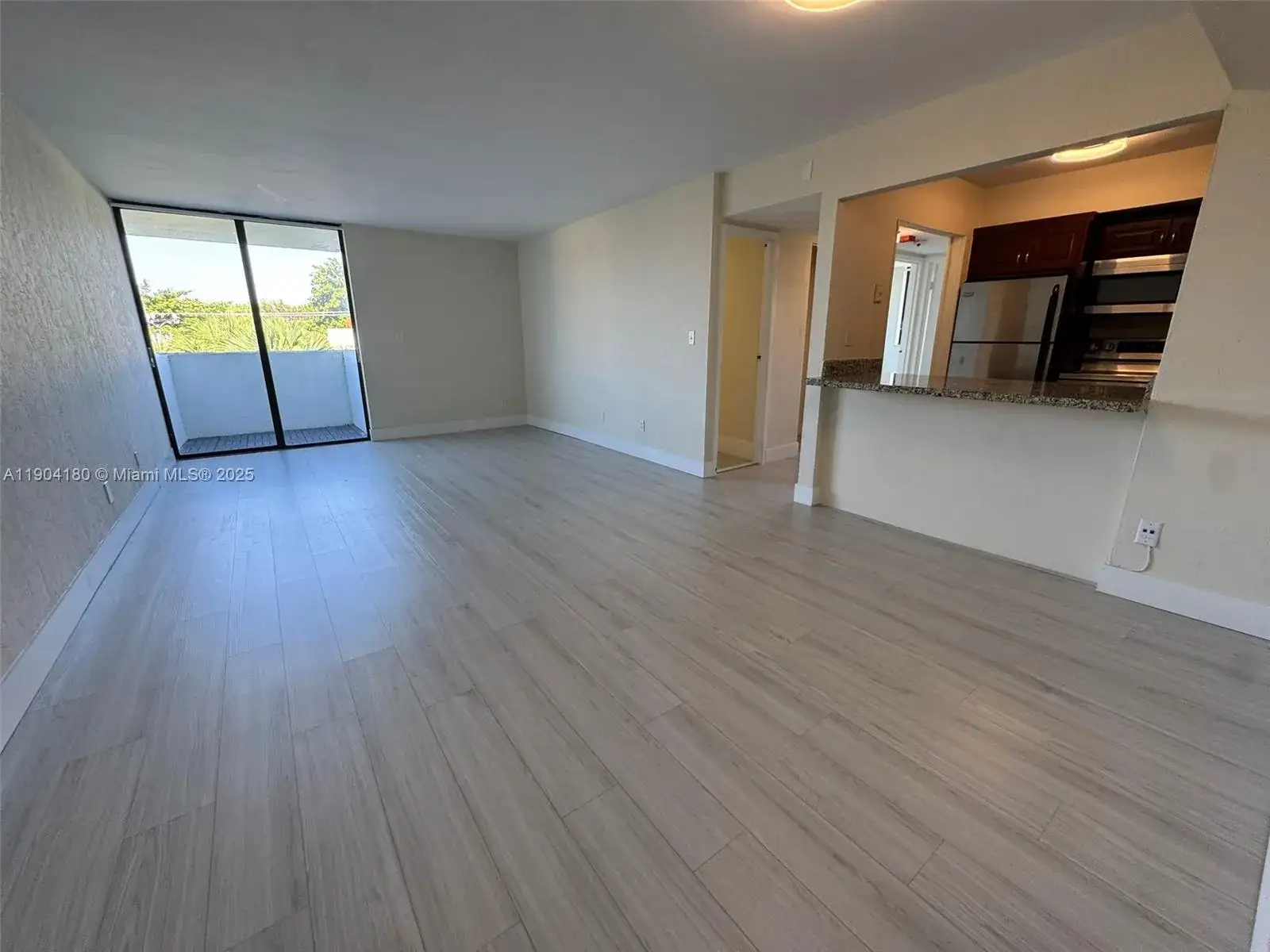 2715 Tigertail Ave # 404, Miami FL 33133 photo 4