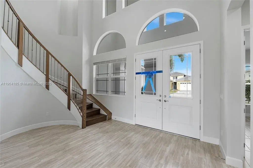 5217 Liberty Ln, Westlake FL 33470