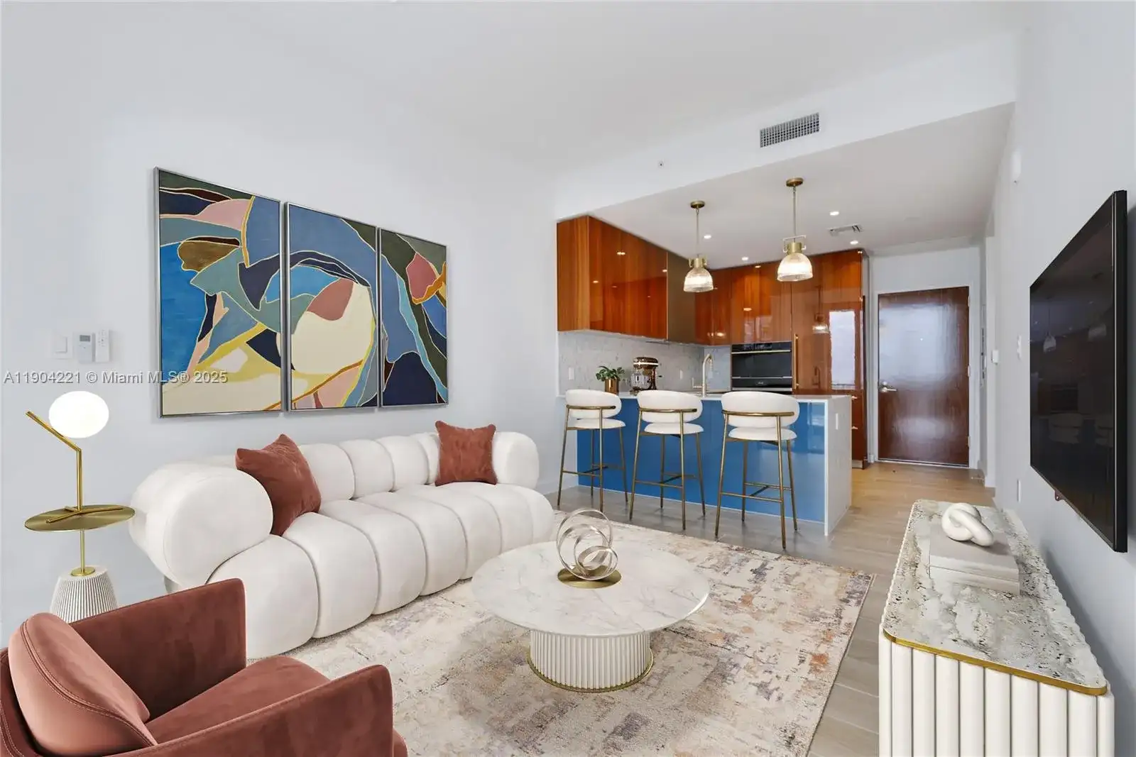 2678 Tigertail Ave # 1205, Miami FL 33133 photo 3