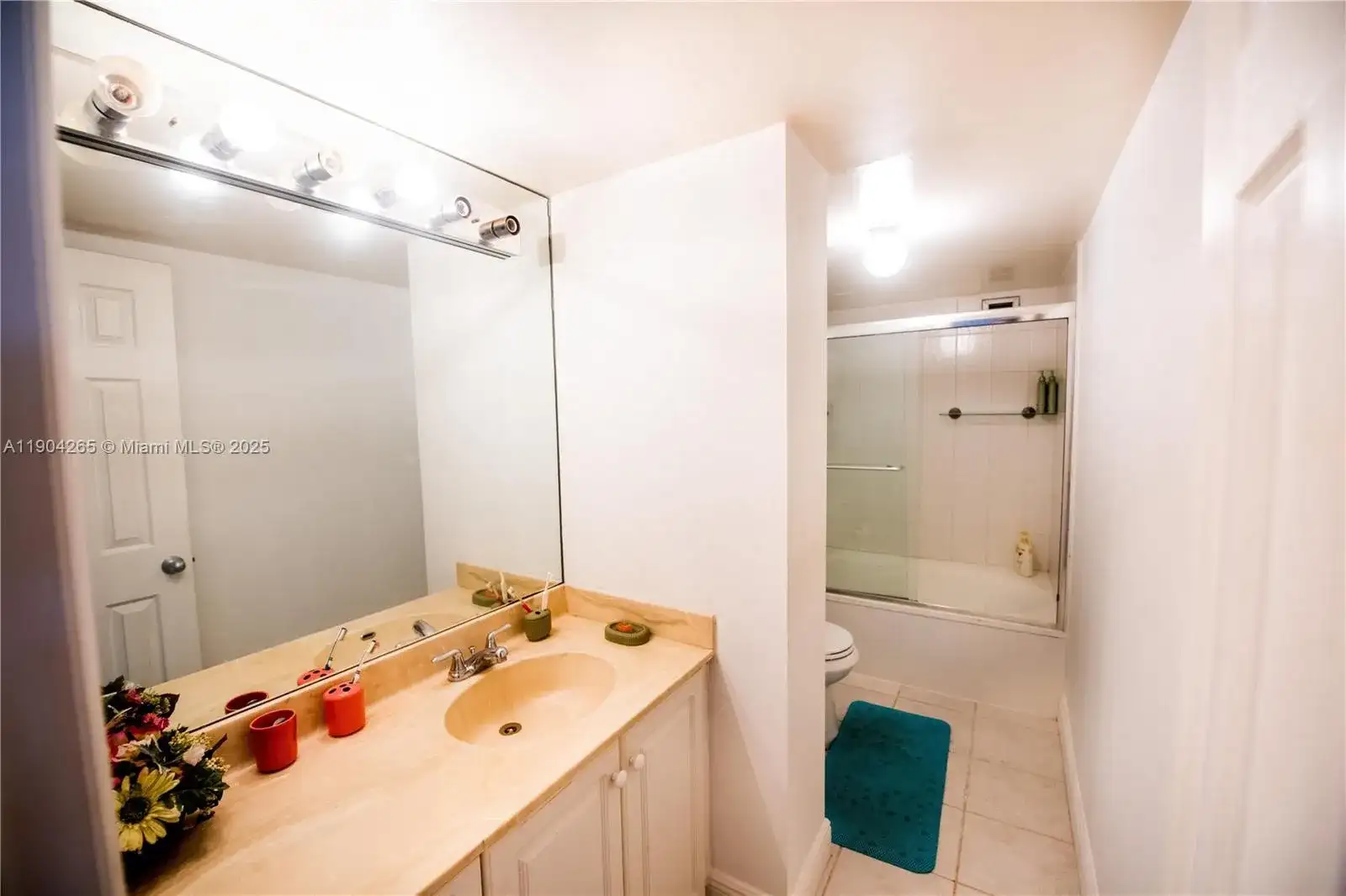 200 Leslie Dr # 214, Hallandale Beach FL 33009 photo 4