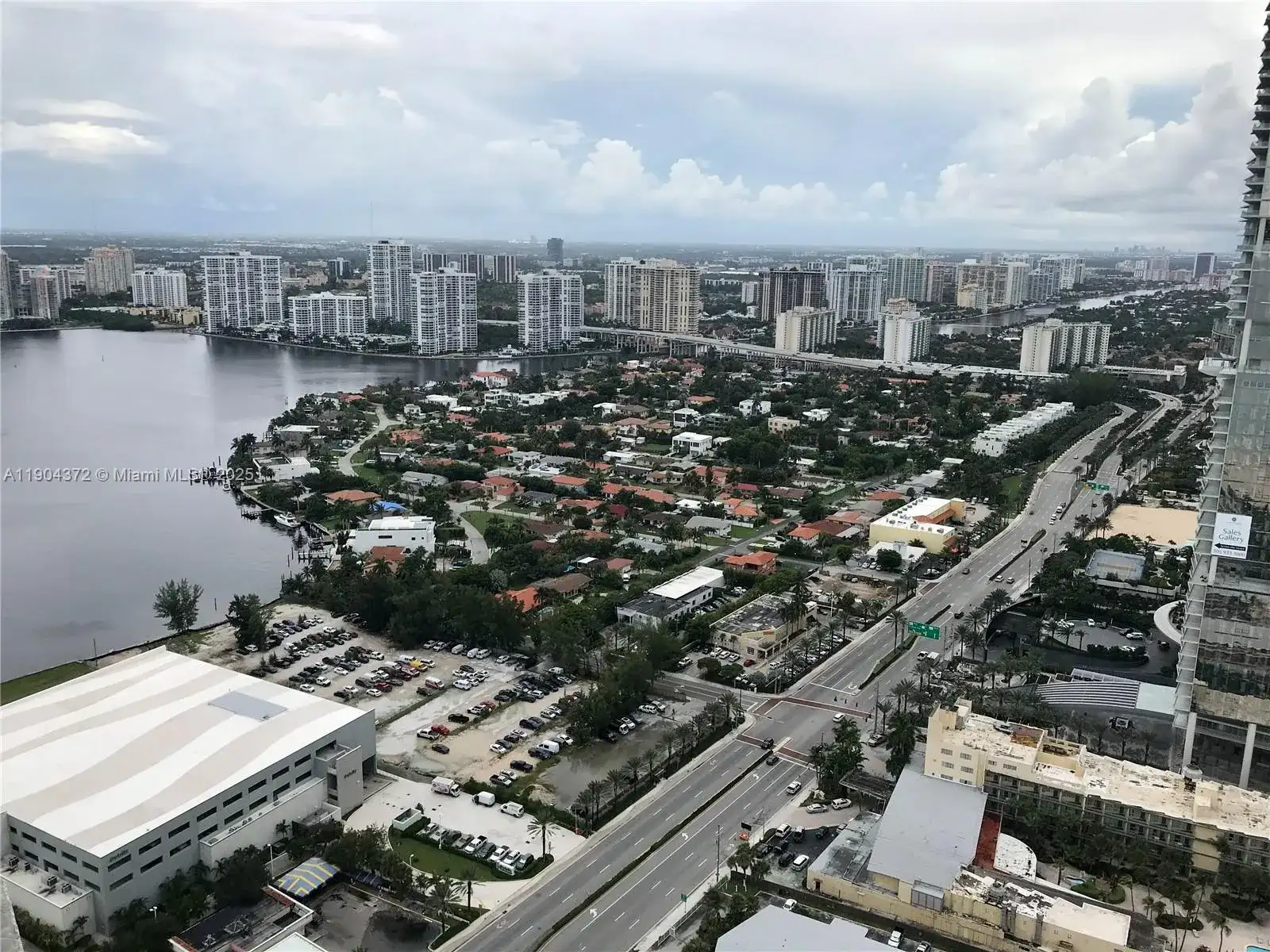 18201 Collins Ave # 5104, Sunny Isles Beach FL 33160 photo 2