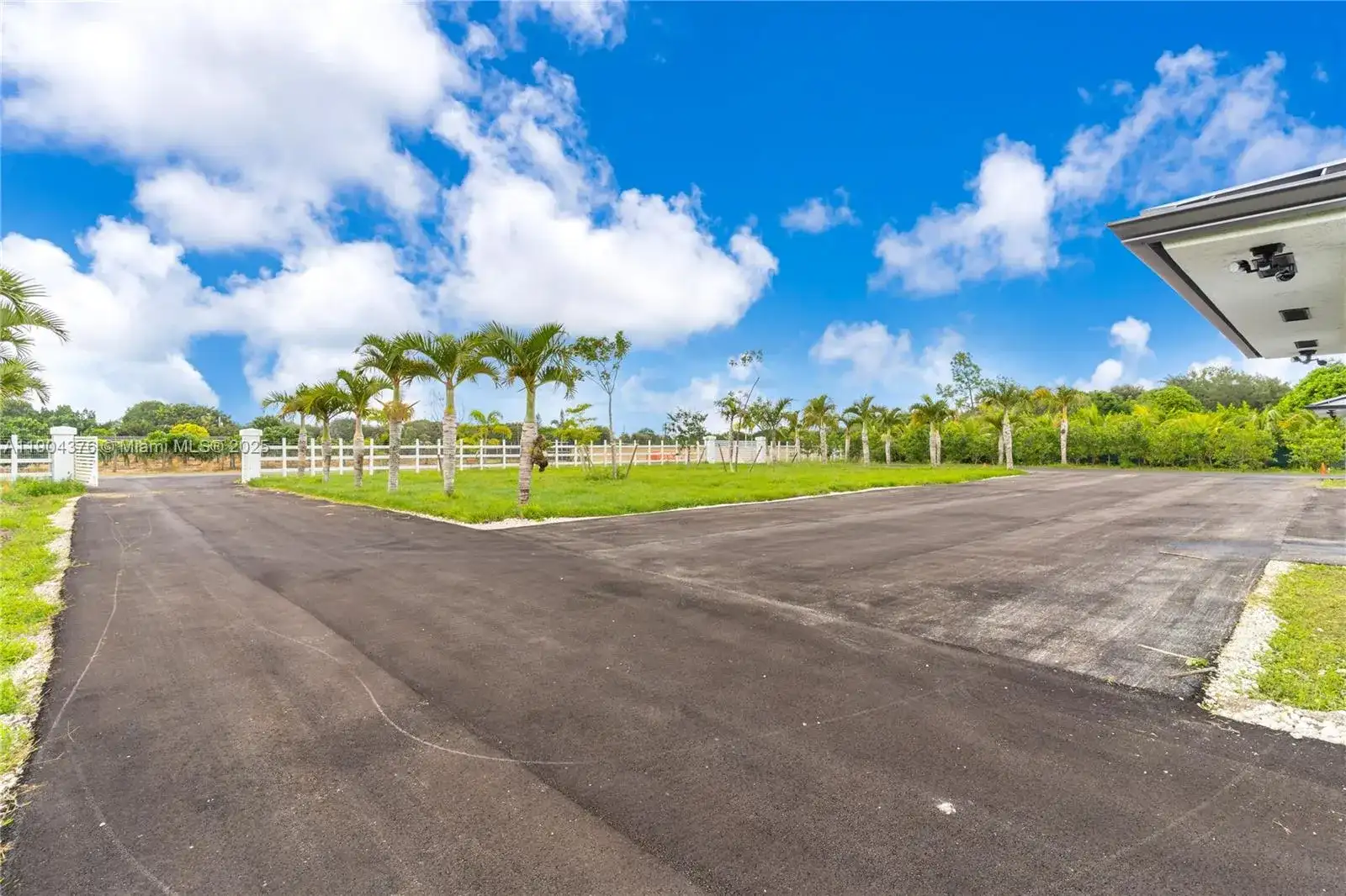 29855 SW 208th Ave, Homestead FL 33030 photo 5