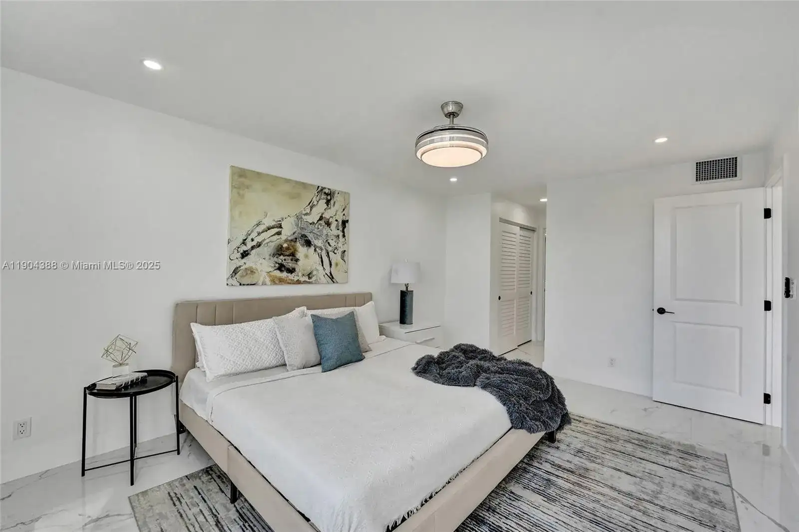 8900 Washington Blvd # 506A, Pembroke Pines FL 33025 photo 2