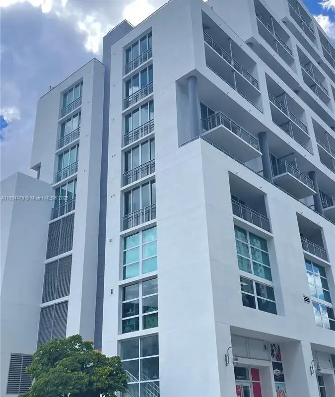 350 NE 24th St # 404, Miami FL 33137