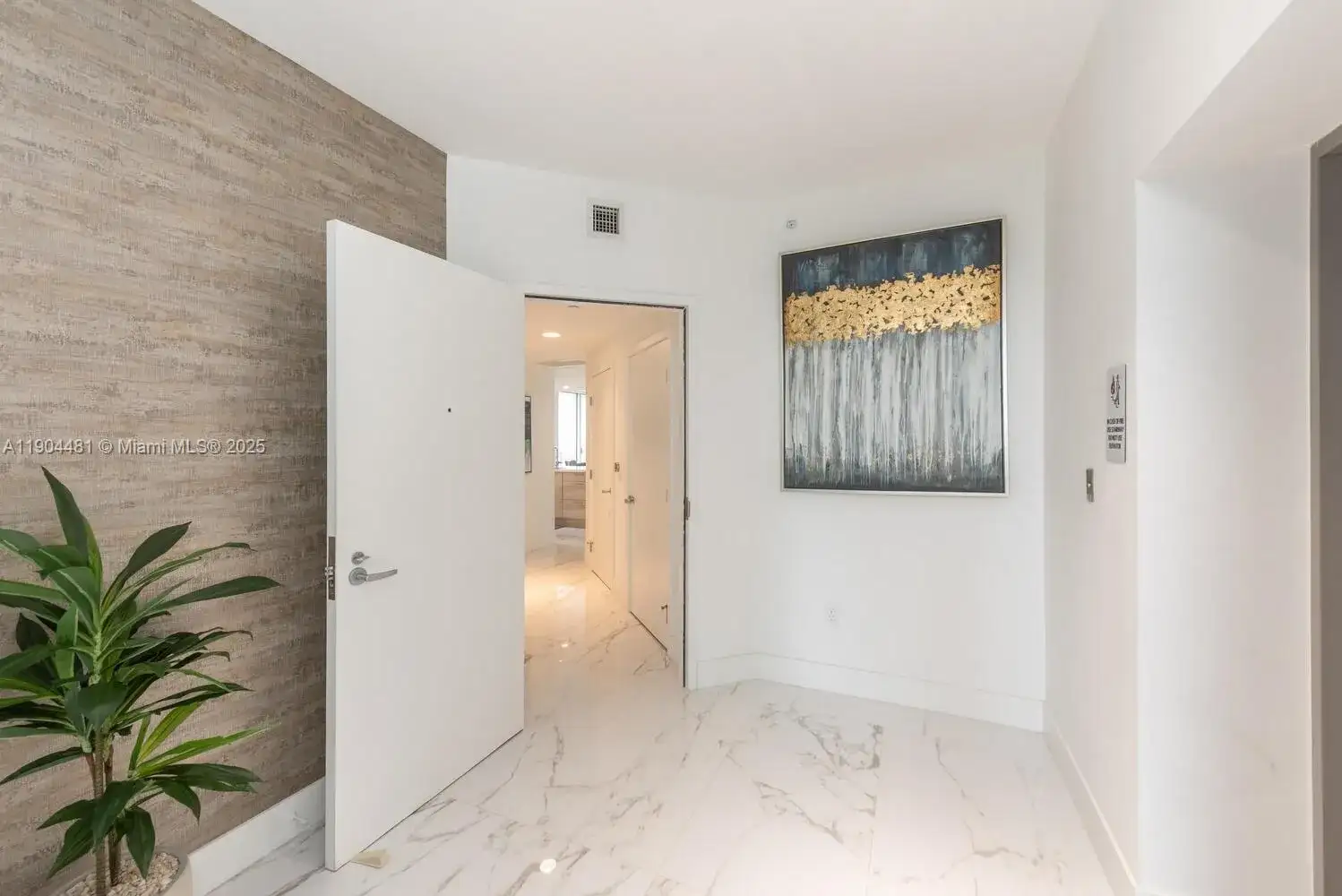 16385 Biscayne Blvd # 2001, North Miami Beach FL 33160 photo 3