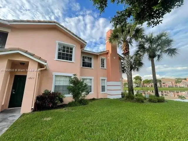 1807 Belmont Ln # 1807, North Lauderdale FL 33068 photo 4