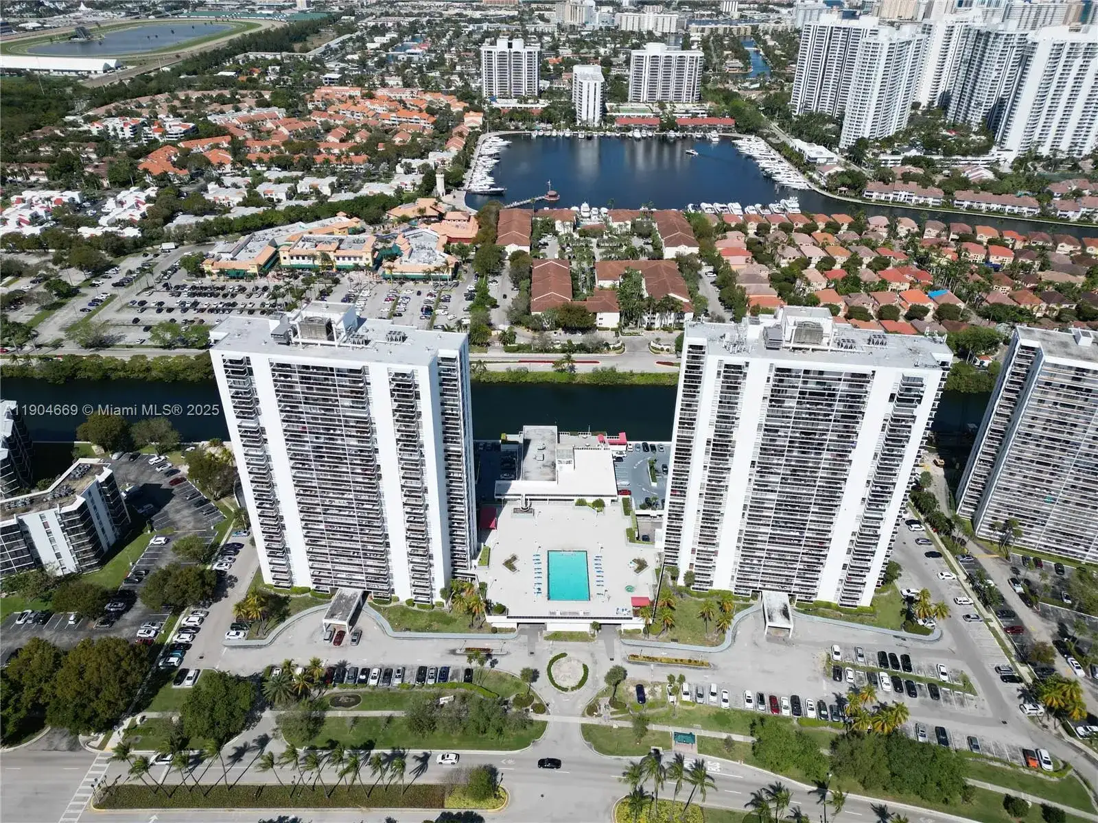 3675 N Country Club Dr # 210, Aventura FL 33180 photo 5