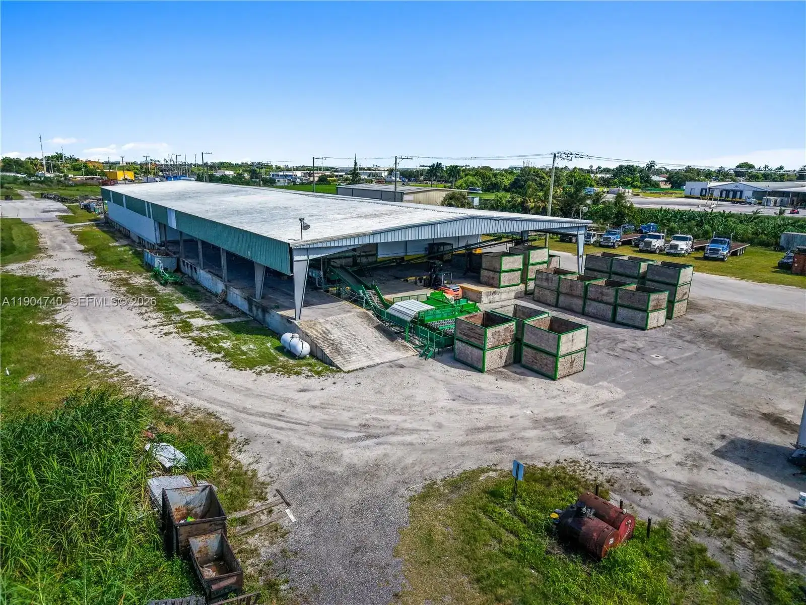 901 NW 9th St, Belle Glade FL 33430 photo 2
