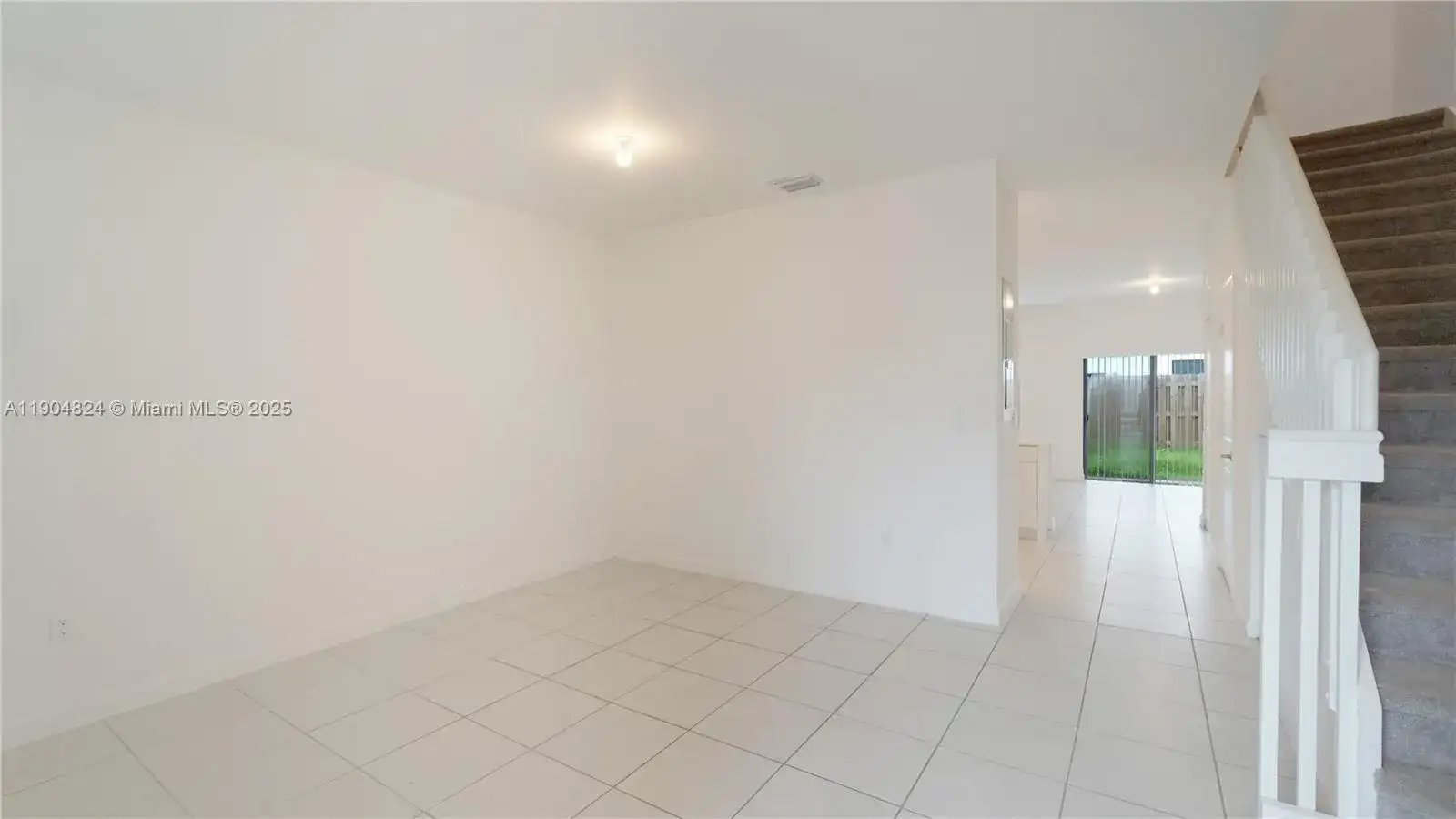 11870 SW 246th Ln, Homestead FL 33032 photo 2