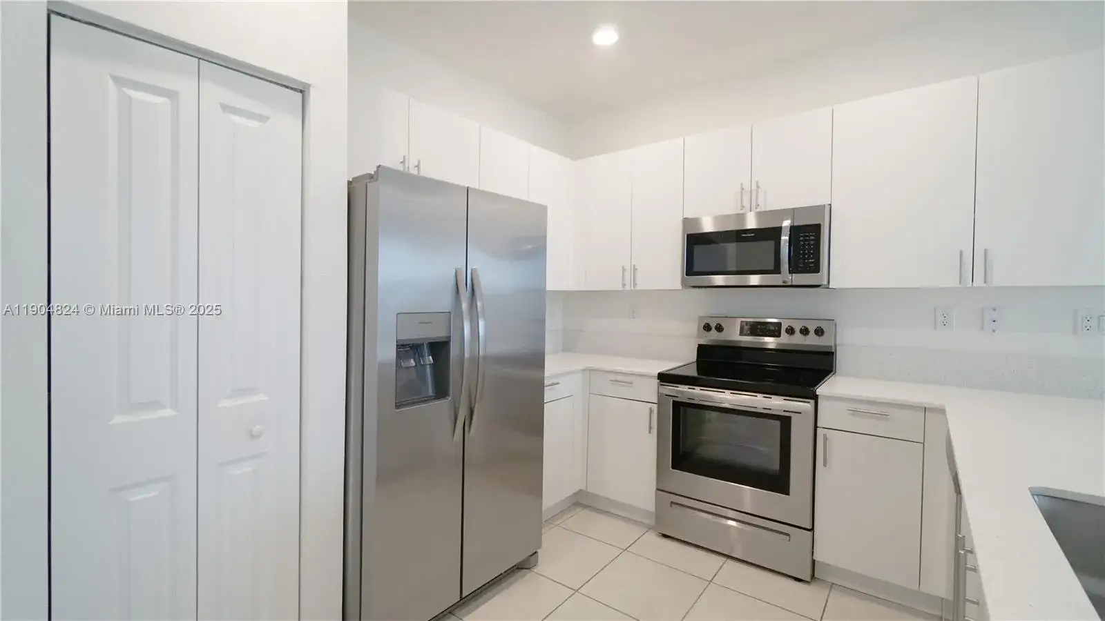 11870 SW 246th Ln, Homestead FL 33032 photo 5